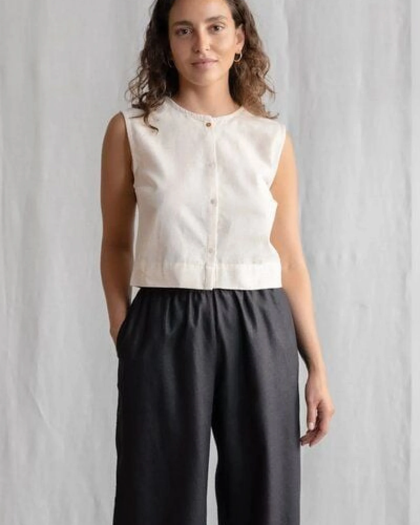 Jyoti - Fair Works Flachs/Baumwoll Top Diyan Creme – Ansicht 2