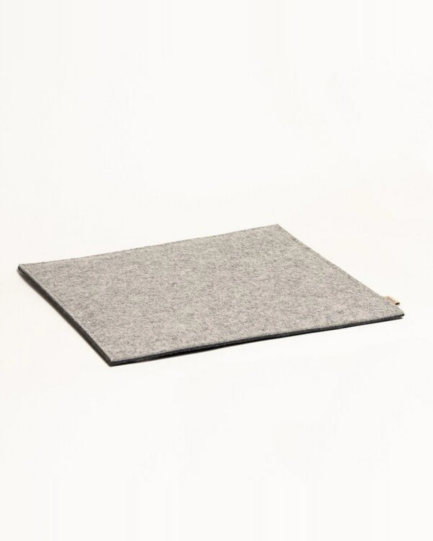 GOTTSTEIN® Filz-Sitzkissen eckig aus 100% Schurwolle Ø 35 & 40 cm – Ansicht 3