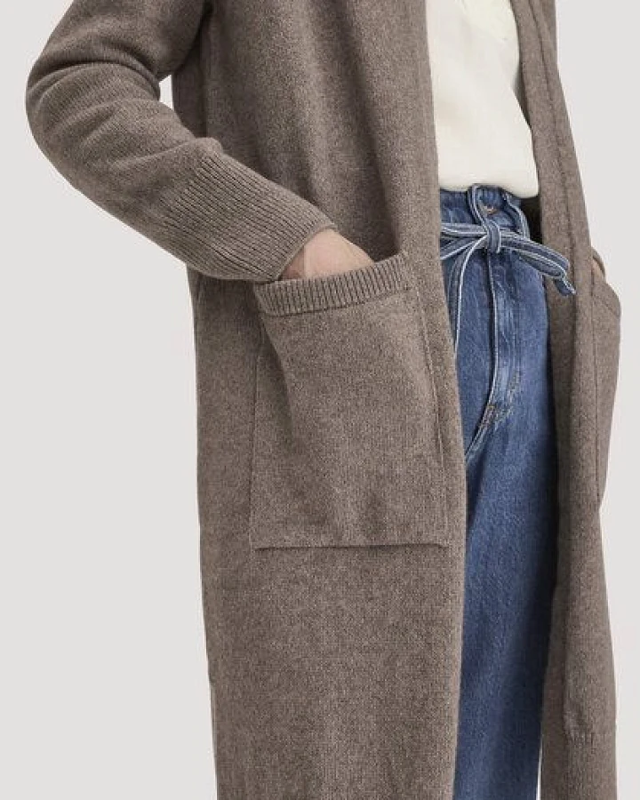 hessnatur Strick Jacke Relaxed aus Bio-Schurwolle mit Bio-Baumwolle