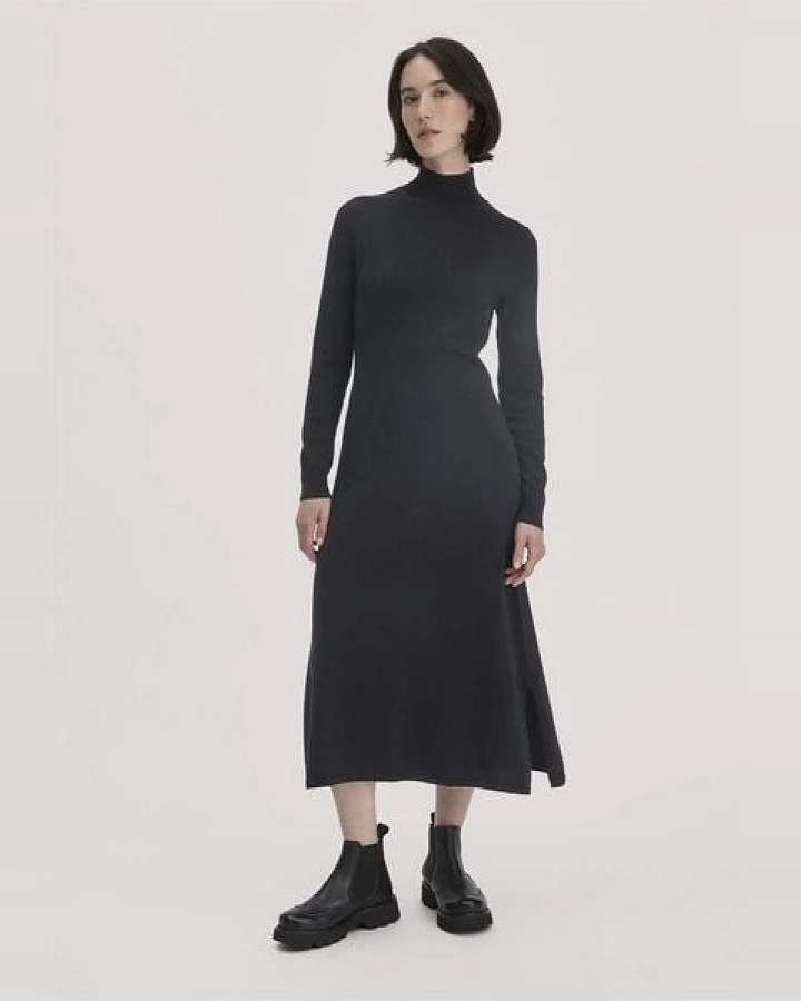 hessnatur Strick Kleid Regular aus Bio-Schurwolle mit Kaschmir