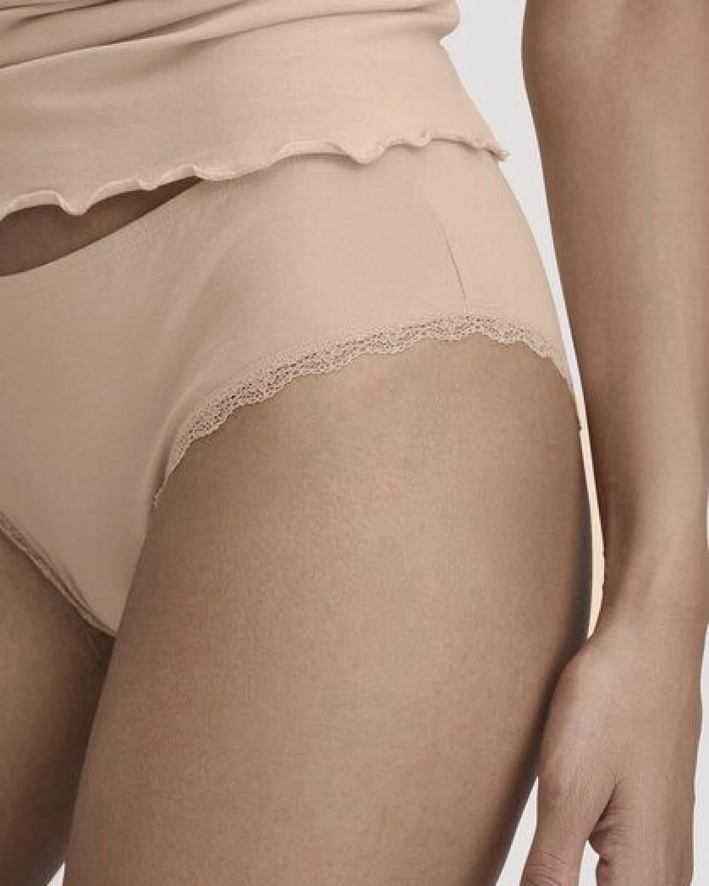 hessnatur Panty COTTON FELLING LACE aus Bio-Baumwolle – Ansicht 2