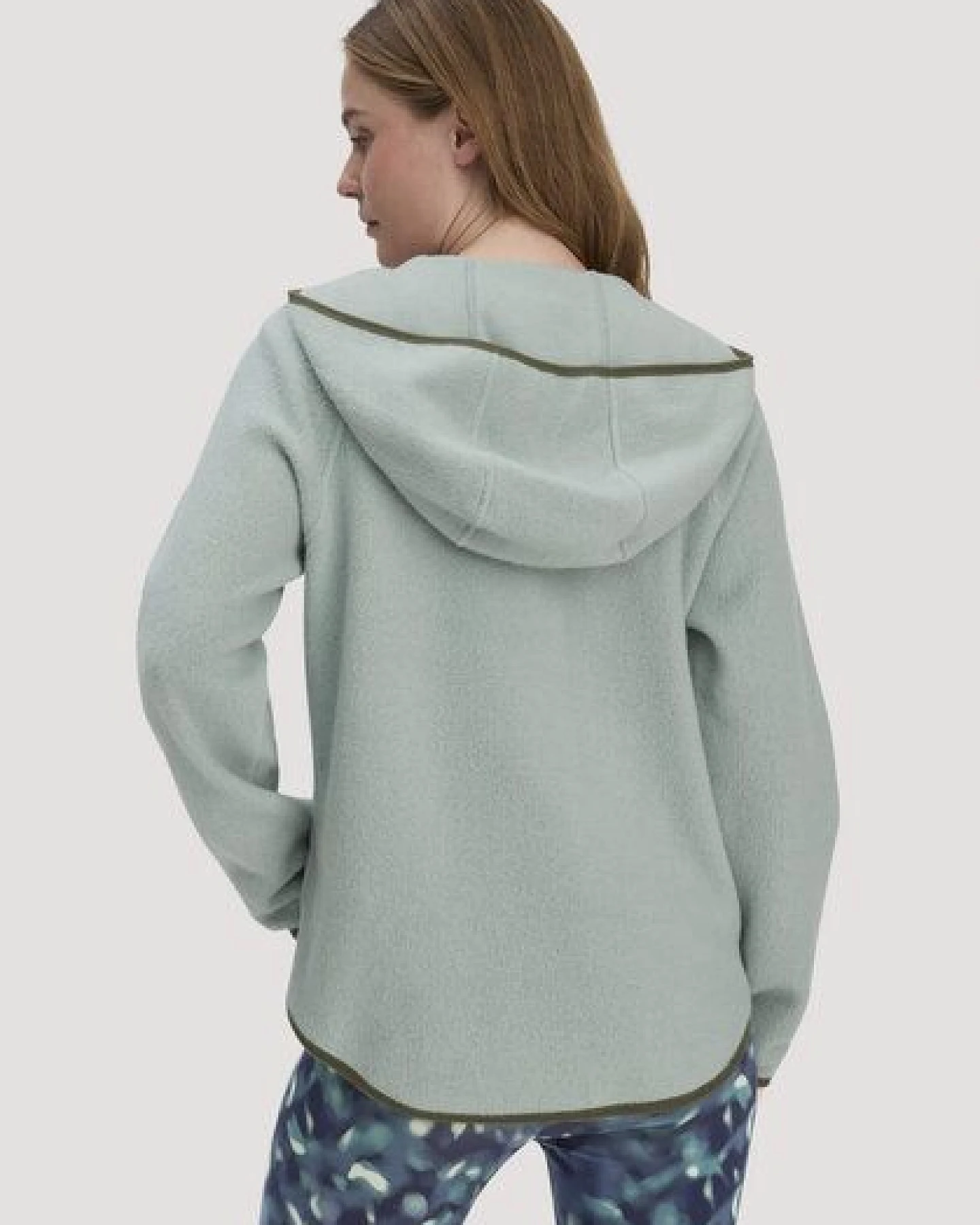 hessnatur Fleece Hoodie Relaxed ACTIVE LIGHT aus reiner Bio-Baumwolle – Ansicht 2