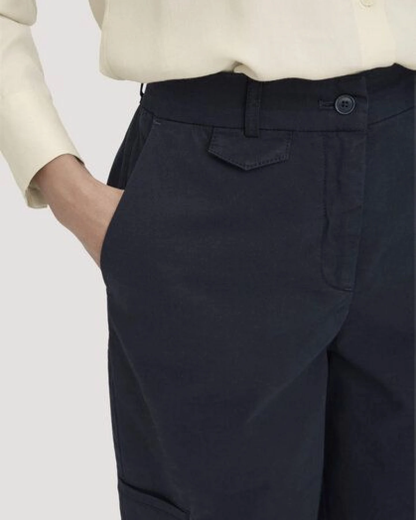 hessnatur Hose Soft Utilty Cargo Relaxed aus Bio-Baumwolle – Ansicht 2