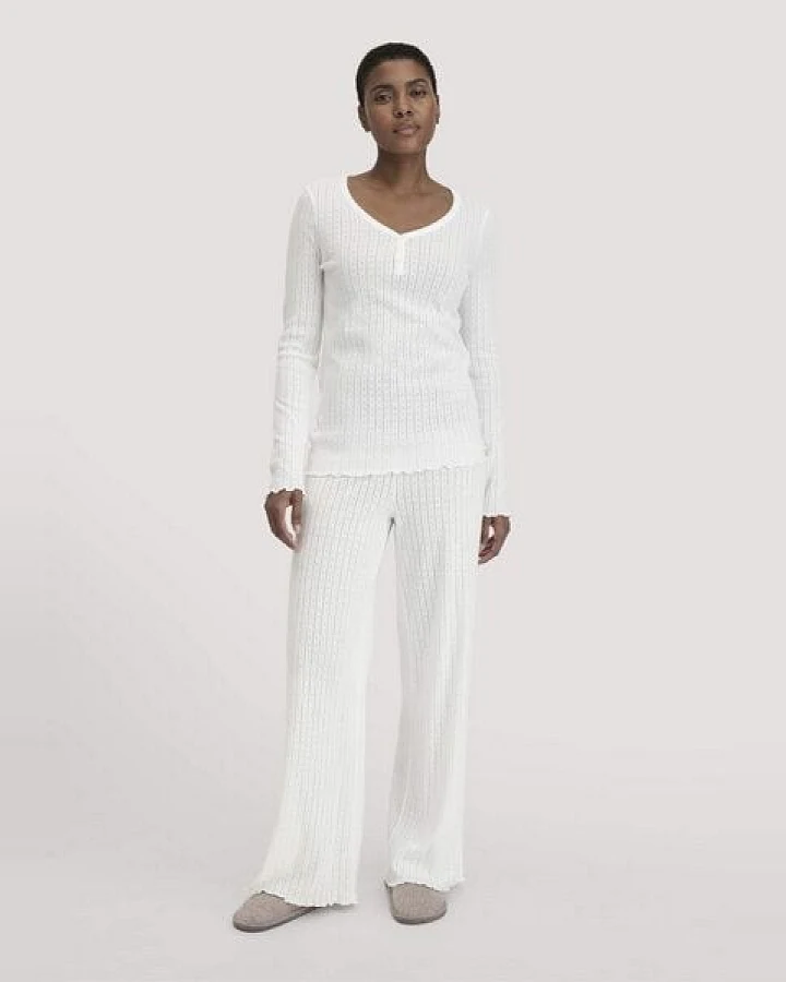 hessnatur Pointelle Schlafhose Relaxed PURE COTTON aus reiner Bio-Baumwolle