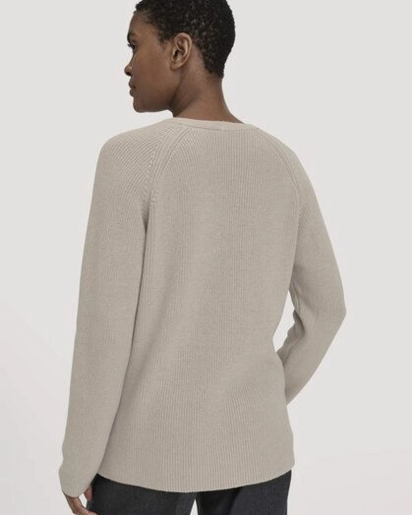 hessnatur Strick Pullover Regular aus reiner Bio-Baumwolle – Ansicht 2