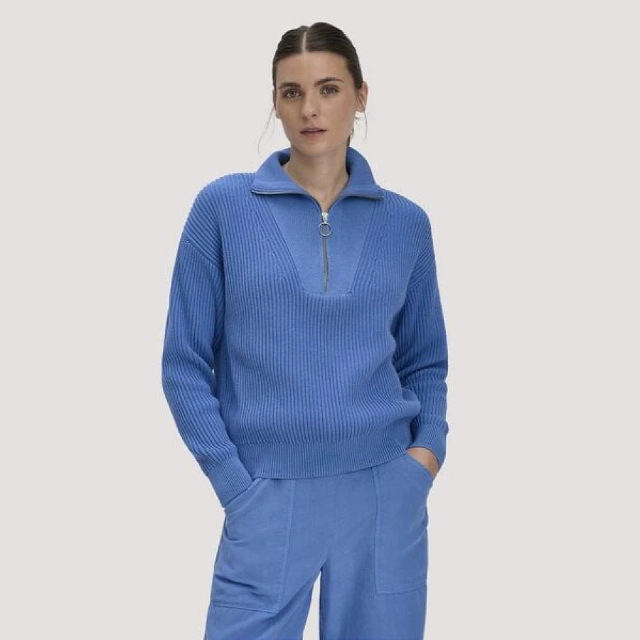 Blau