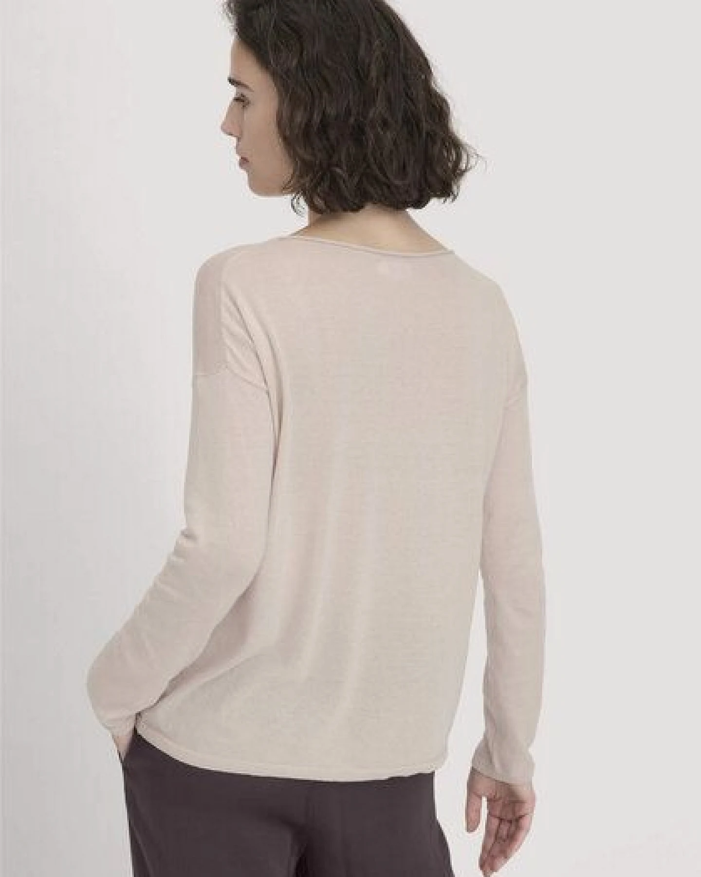 hessnatur Strick Pullover Oversize aus TENCEL Lyocell mit Bio-Baumwolle – Ansicht 2