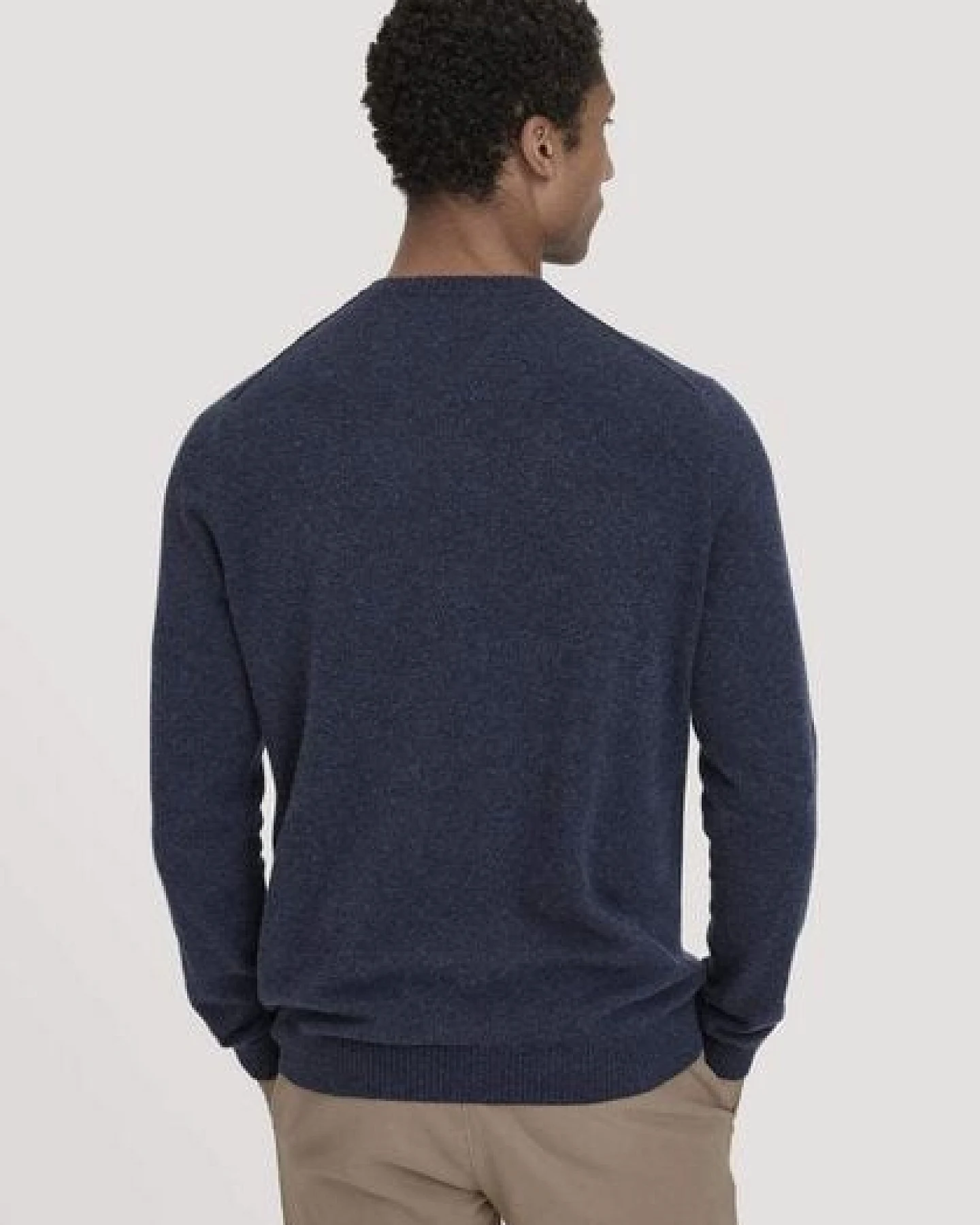 hessnatur Strick Pullover Regular aus Bio-Merinowolle mit Kaschmir – Ansicht 2