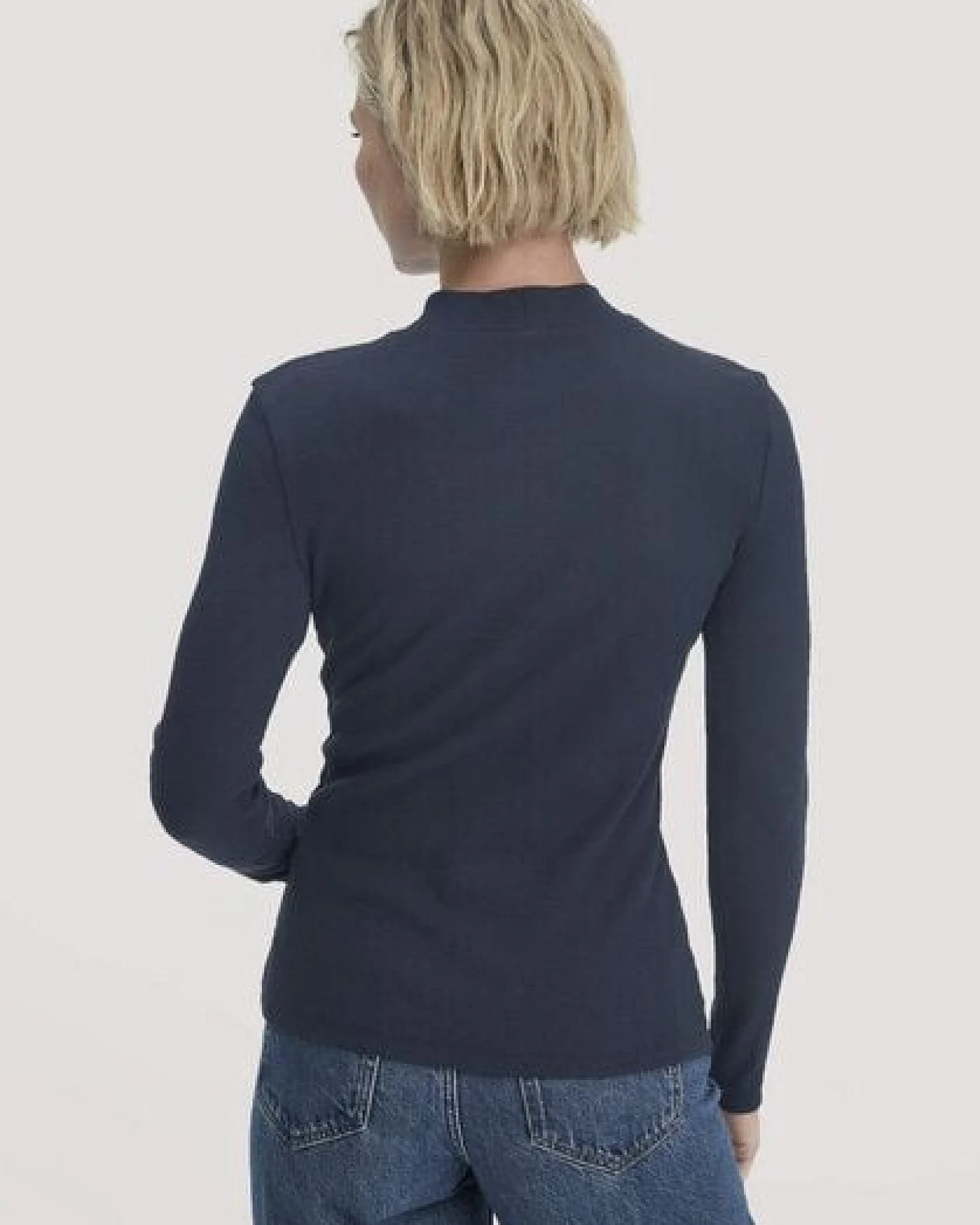 hessnatur Rib Longsleeve Slim aus Bio-Baumwolle – Ansicht 2