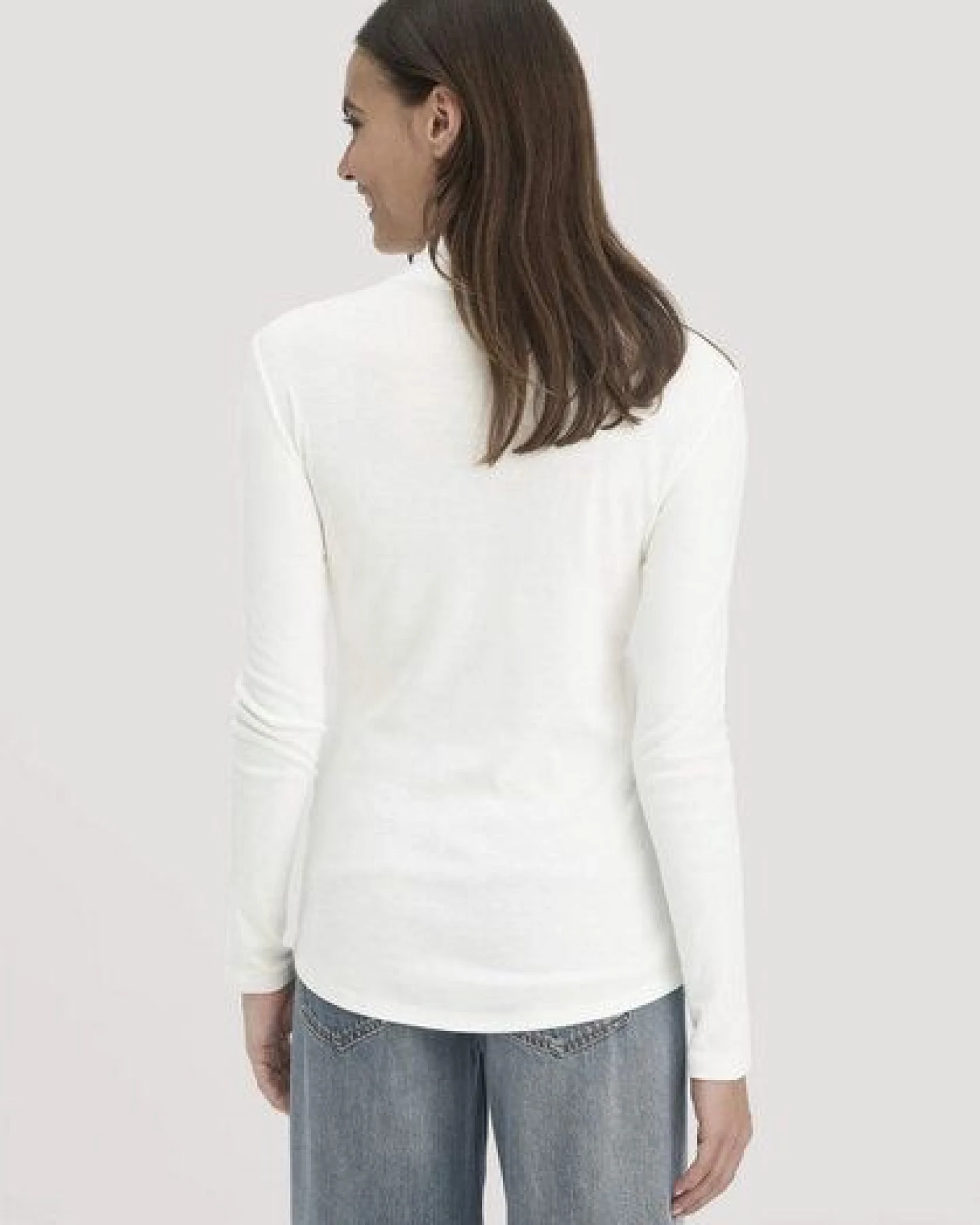 hessnatur Softrib Longsleeve Fitted aus Bio-Baumwolle und TENCEL Modal – Ansicht 2