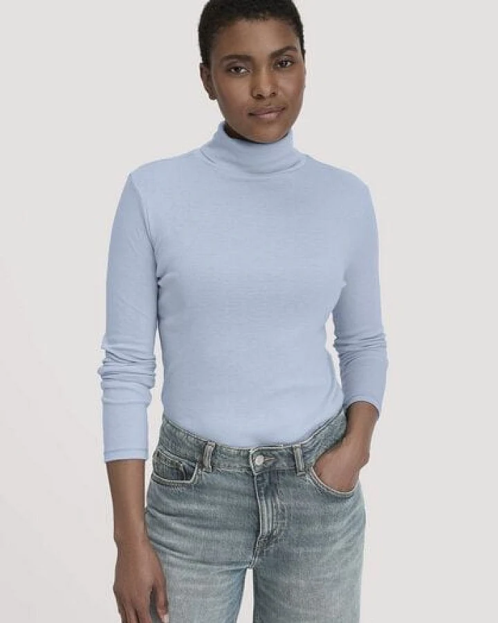 hessnatur Softrib Longsleeve Fitted aus Bio-Baumwolle und TENCEL Modal