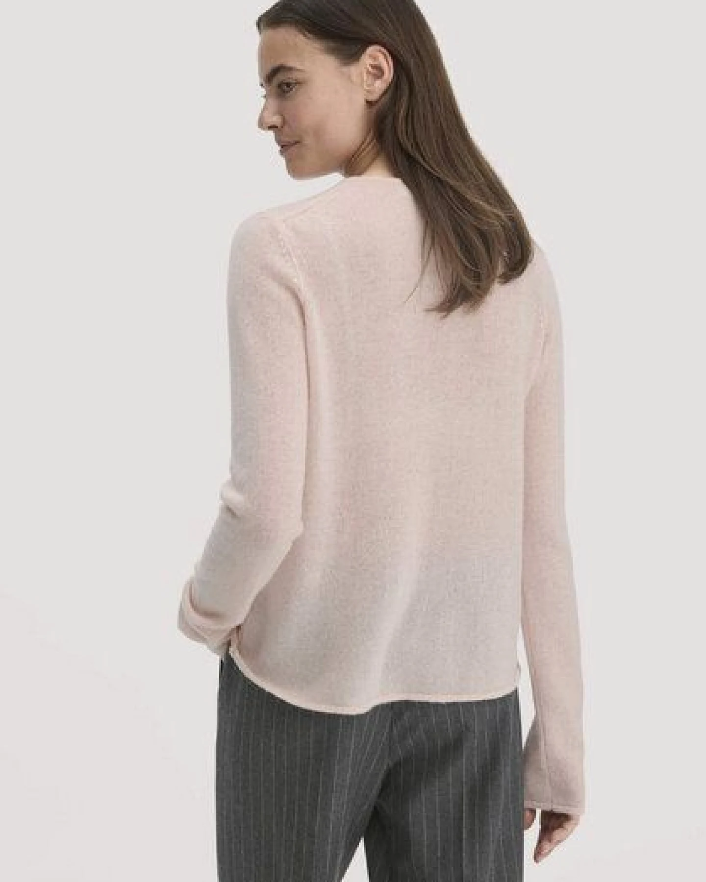 hessnatur Strick Pullover Regular BETTER RECYCLING aus reinem Kaschmir – Ansicht 2
