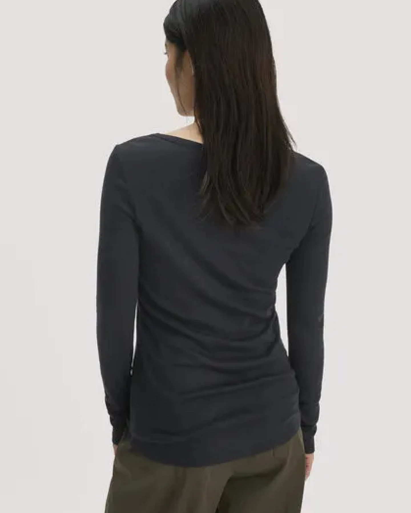 hessnatur Softrib Longsleeve Fitted aus Bio-Baumwolle und TENCEL Modal – Ansicht 2