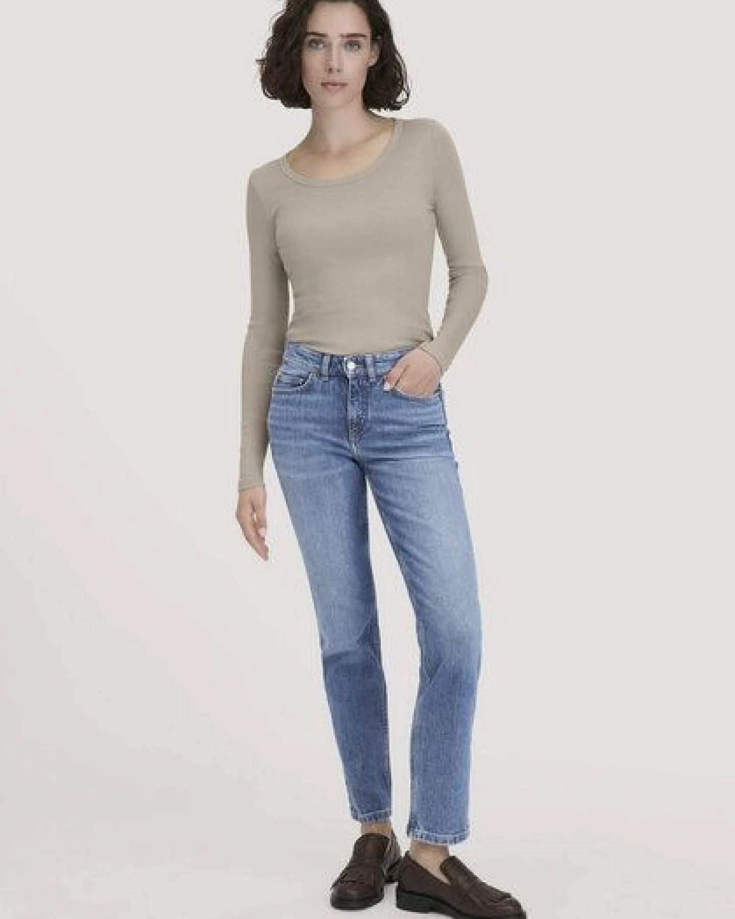 hessnatur Softrib Longsleeve Fitted aus Bio-Baumwolle und TENCEL Modal – Ansicht 4