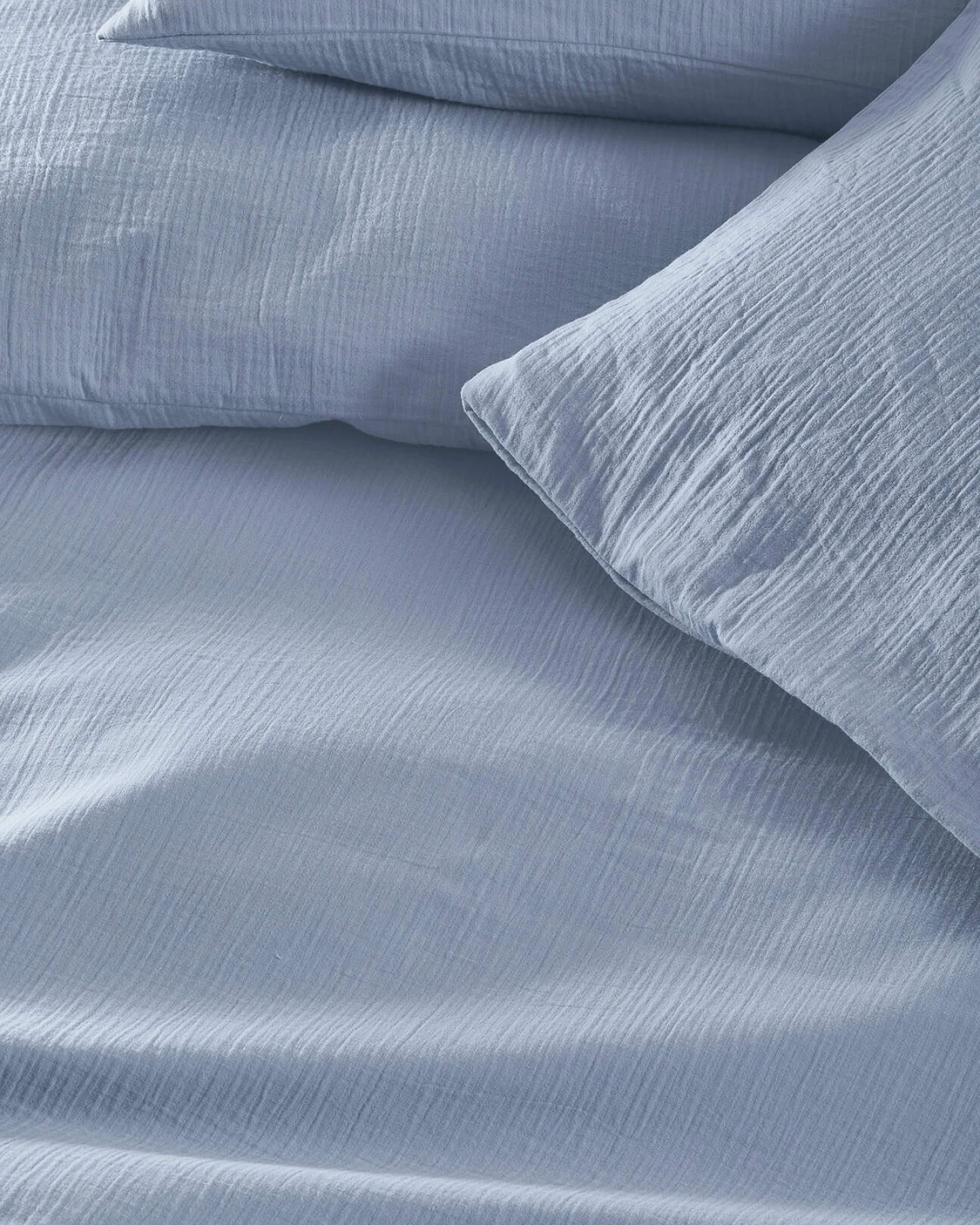 hessnatur Musselin Bettwäsche-Set aus Bio-Baumwolle - blau - Größe 135x200 / 40x80 cm – Ansicht 4