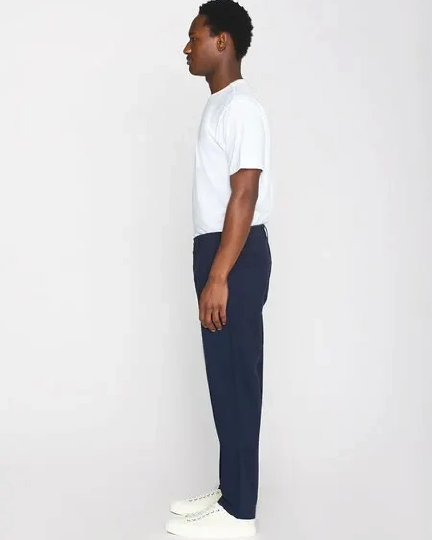 KnowledgeCotton Apparel Chino-Twill-Hosen CHUCK aus Bio-Baumwolle - ROC/GOTS/Vegan – Ansicht 4