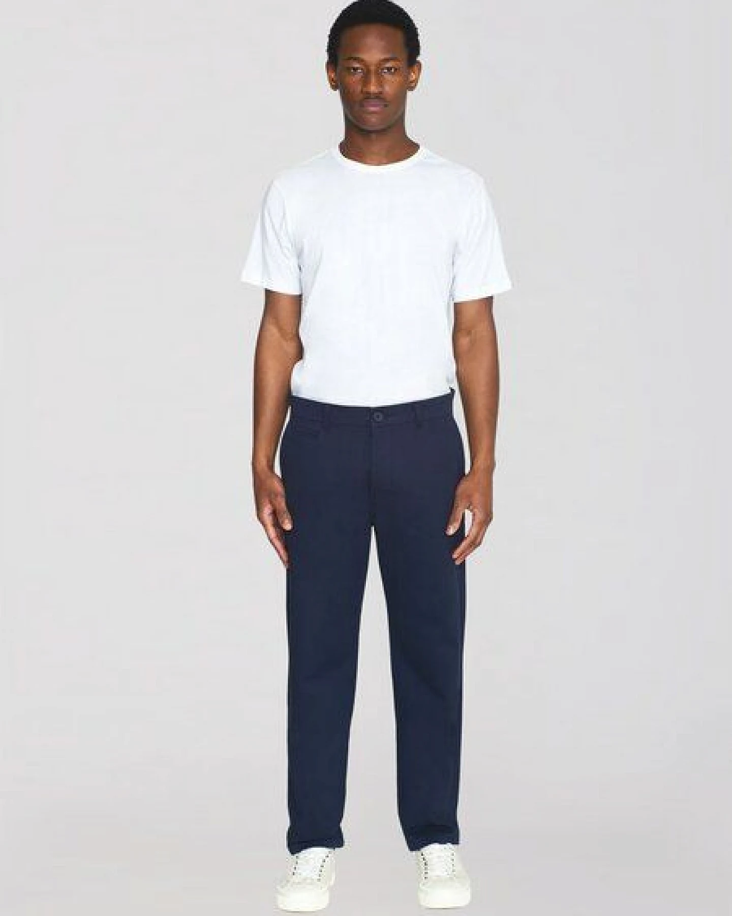 KnowledgeCotton Apparel Chino-Twill-Hosen CHUCK aus Bio-Baumwolle - ROC/GOTS/Vegan – Ansicht 3