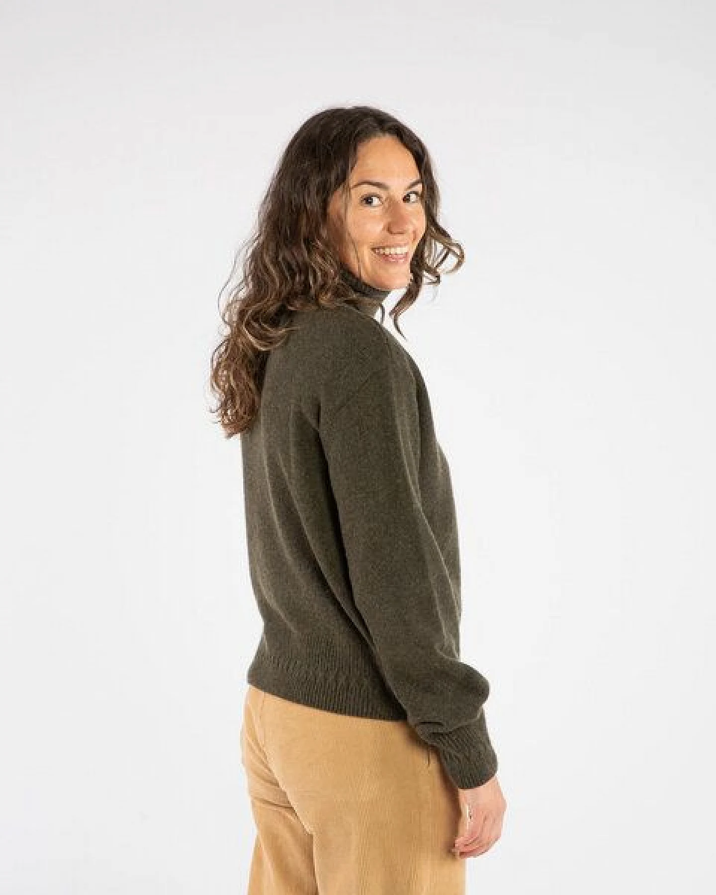 Matona Rollkragenpullover für Frauen mit Bio-Baumwolle und Lammwolle / Turtleneck Pullover – Ansicht 2
