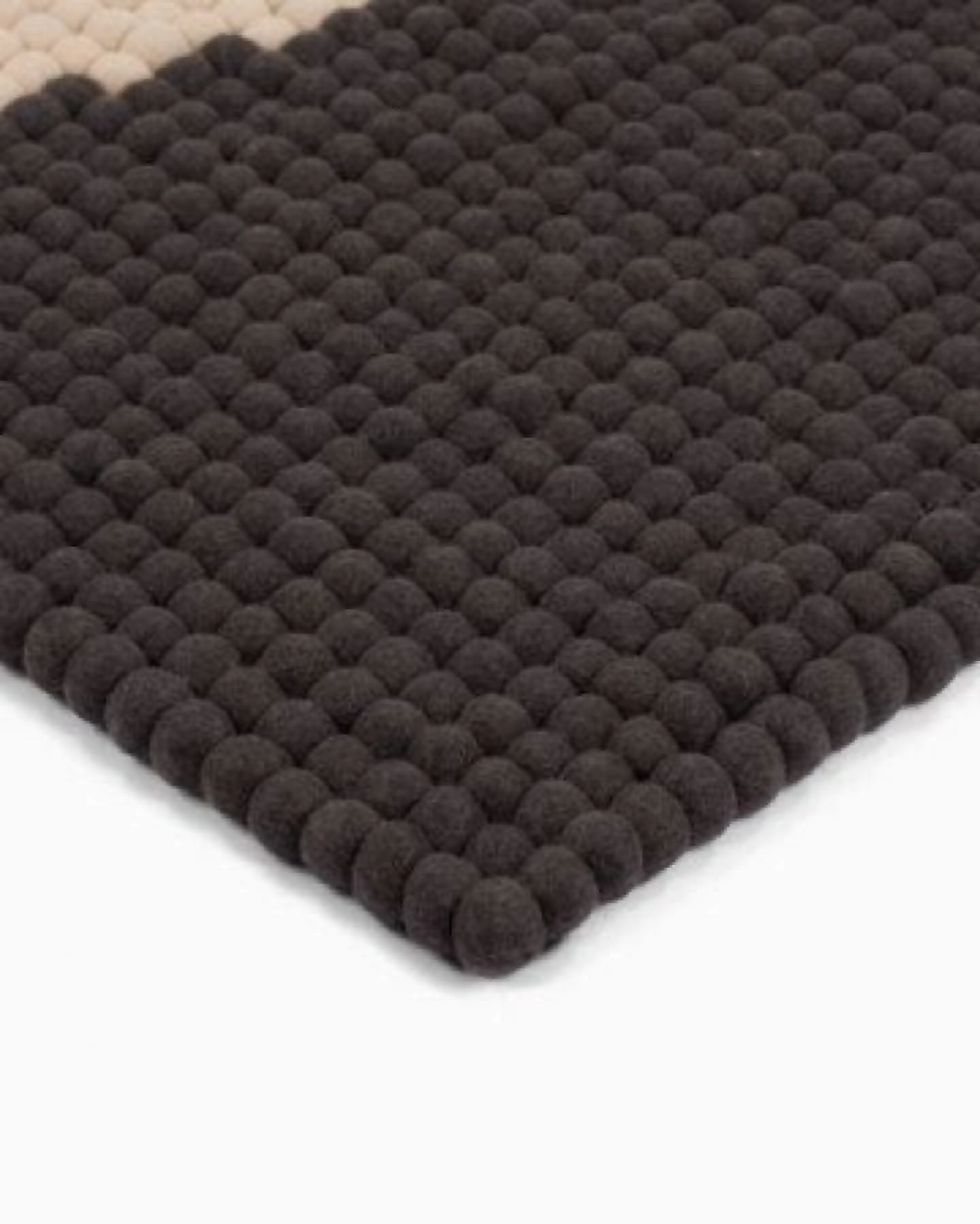 myfelt Filzkugelteppich Animals rechteckig, 100% Schurwolle – Ansicht 3