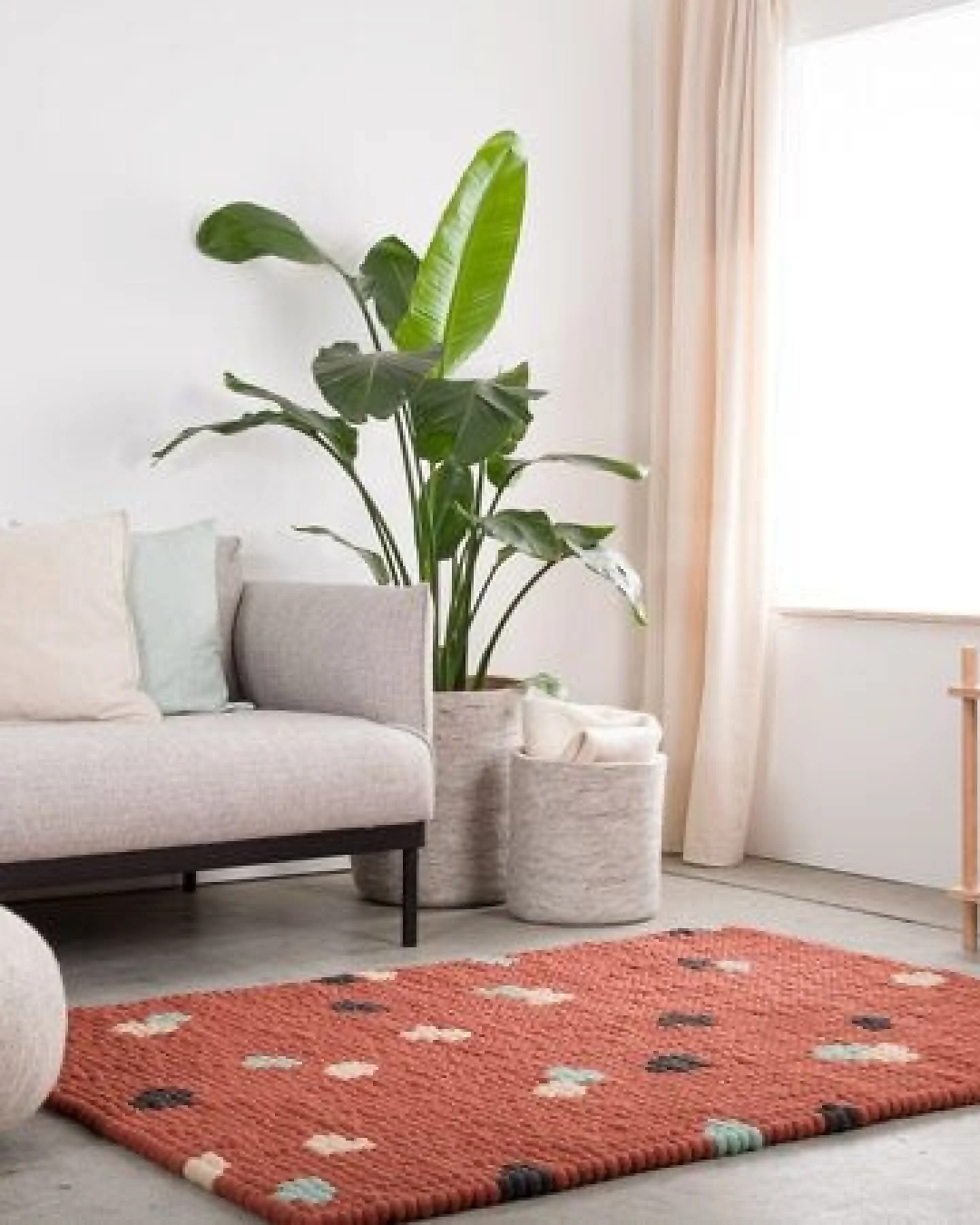 myfelt Terra Filzkugelteppich rechteckig, 100% Schurwolle – Ansicht 4