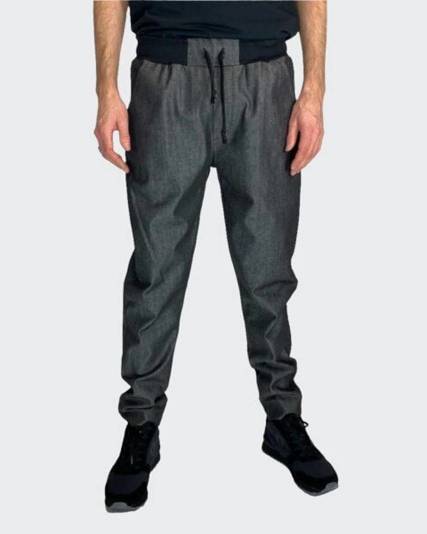 LUMEN organic Hose STRAIGHT Denim schwarz/grau – Ansicht 4