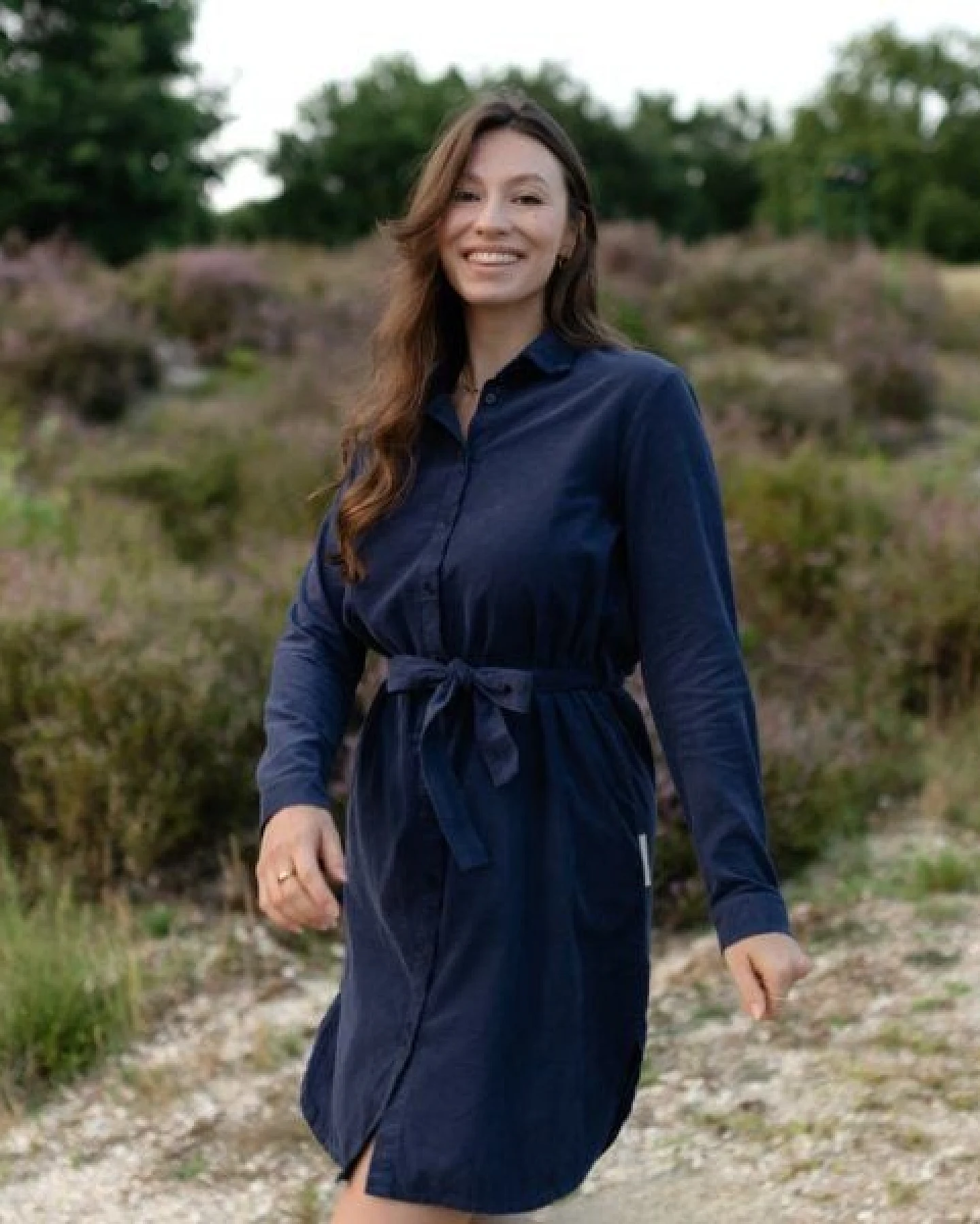 NORDLICHT Cord Kleid Enna aus 100% Bio-Baumwolle – Ansicht 3