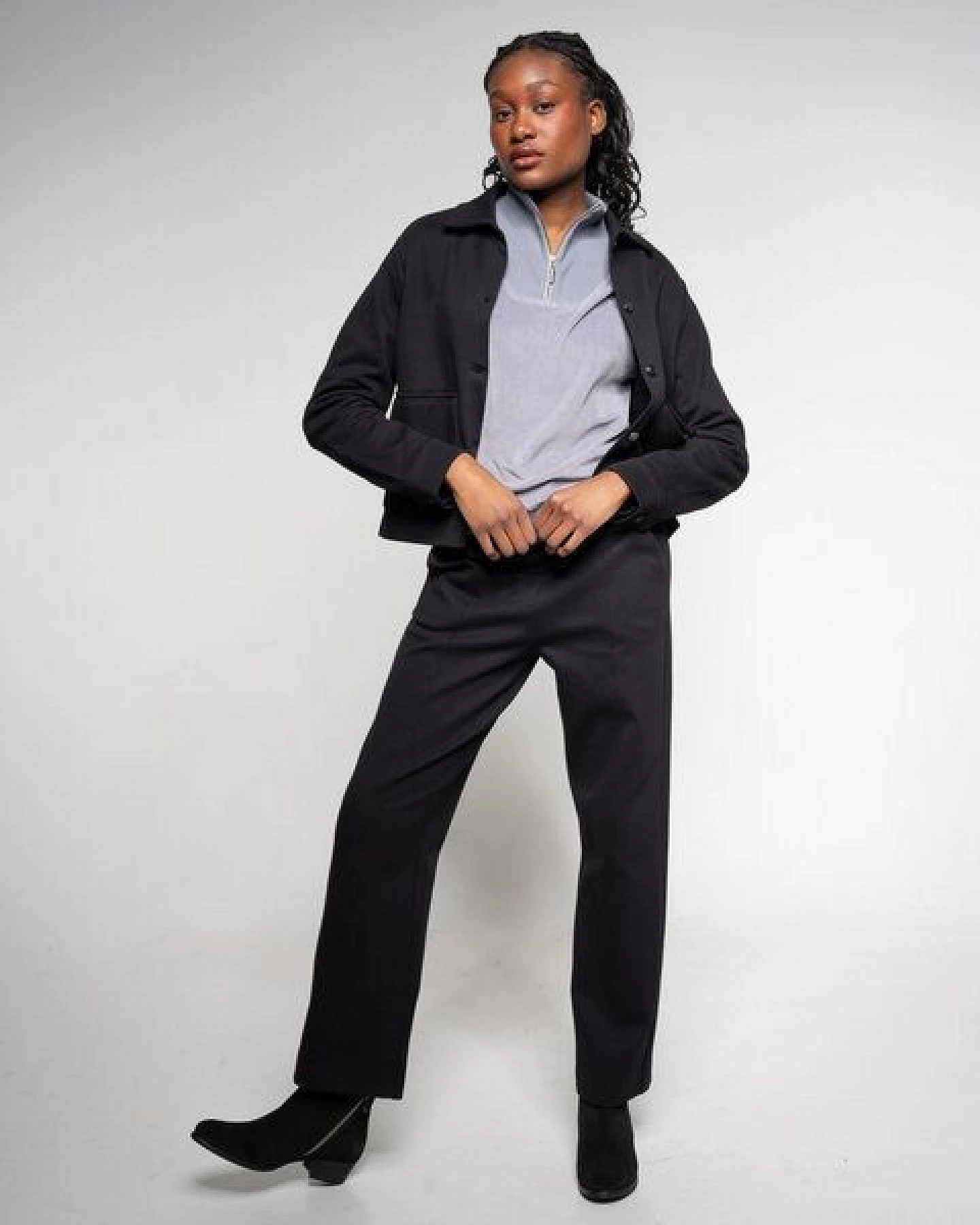 Alma & Lovis Edle Jacke in Gabardine-Struktur aus Organic Cotton – Ansicht 2
