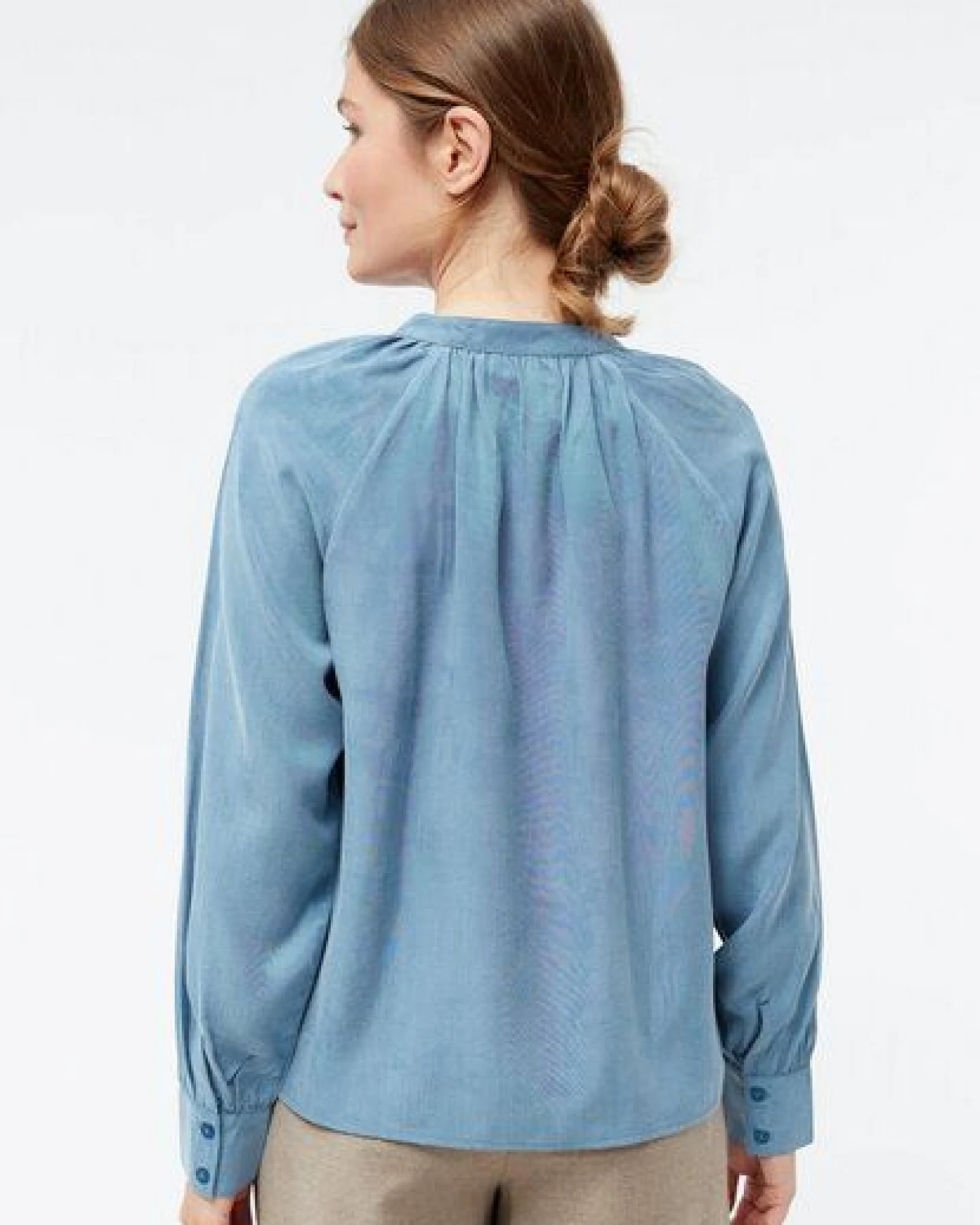 Givn Berlin Bluse GBSMILLA mit Puffärmeln aus TENCEL mit Peach-Effekt – Ansicht 3