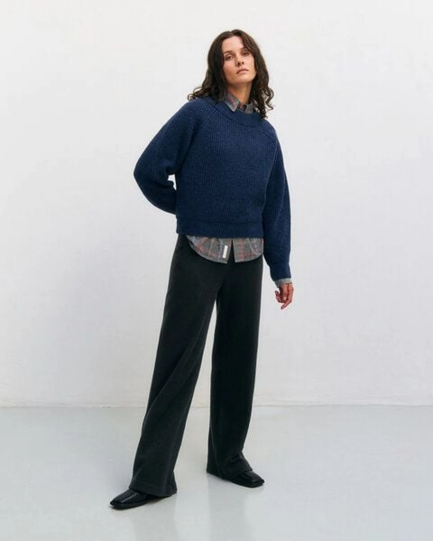 Rotholz Kurzer Strickpullover Recycelte Wolle – Ansicht 3