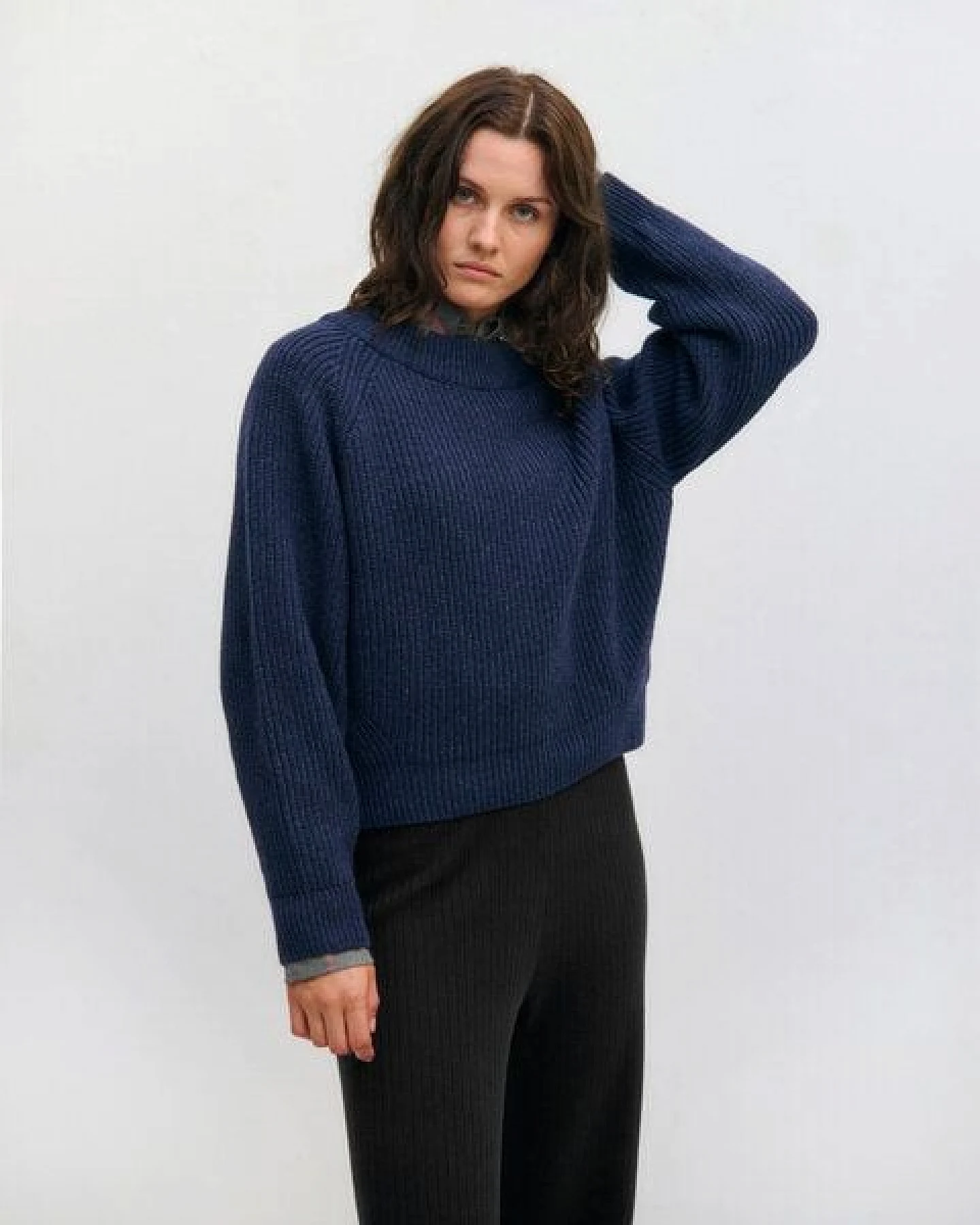 Rotholz Kurzer Strickpullover Recycelte Wolle – Ansicht 4