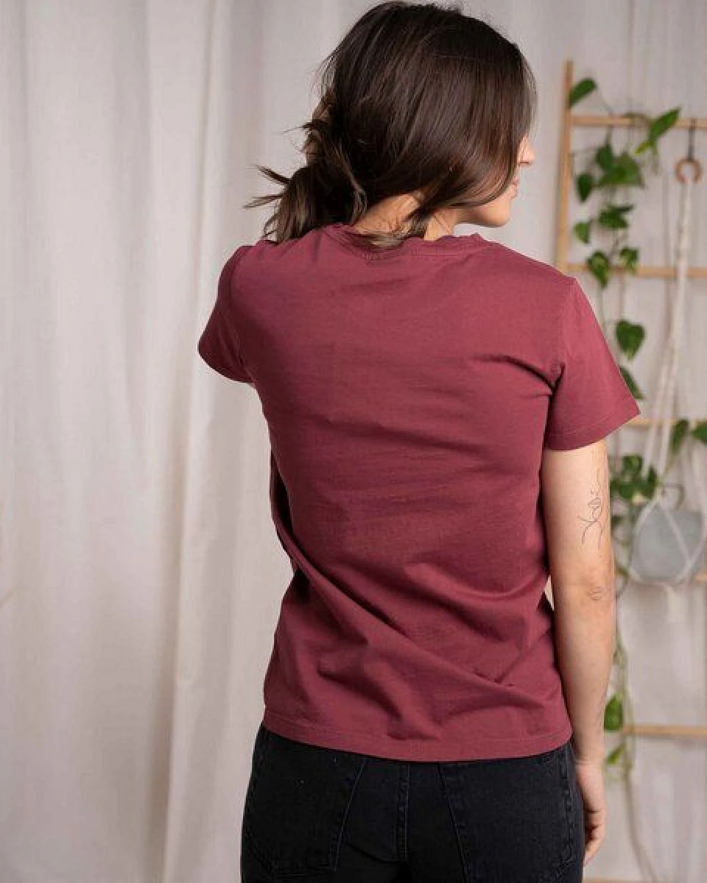 Vresh Clothing Evelin - T-Shirt aus Biobaumwolle – Ansicht 2