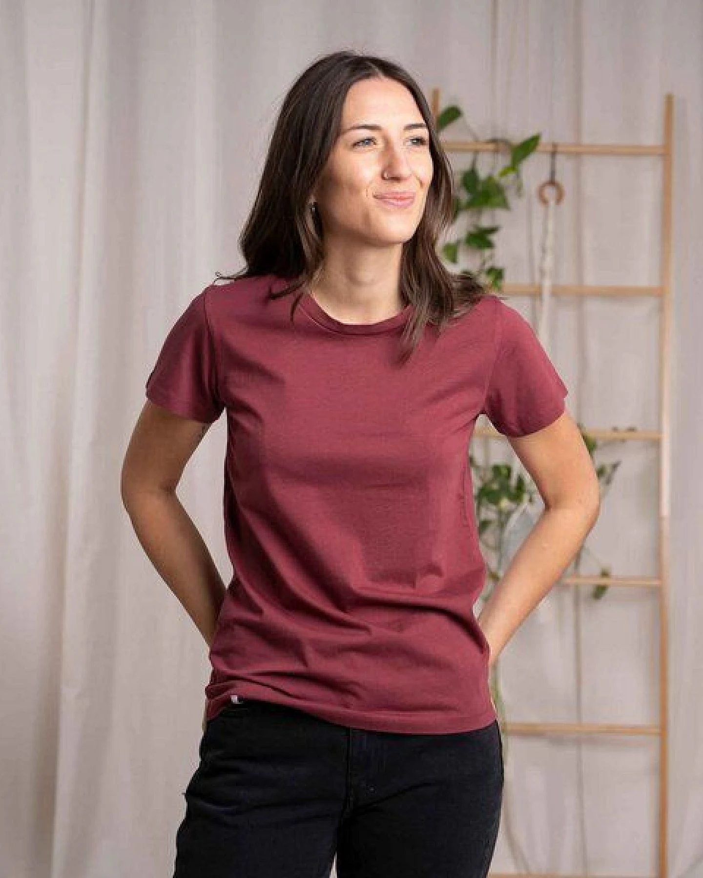 Vresh Clothing Evelin - T-Shirt aus Biobaumwolle – Ansicht 4