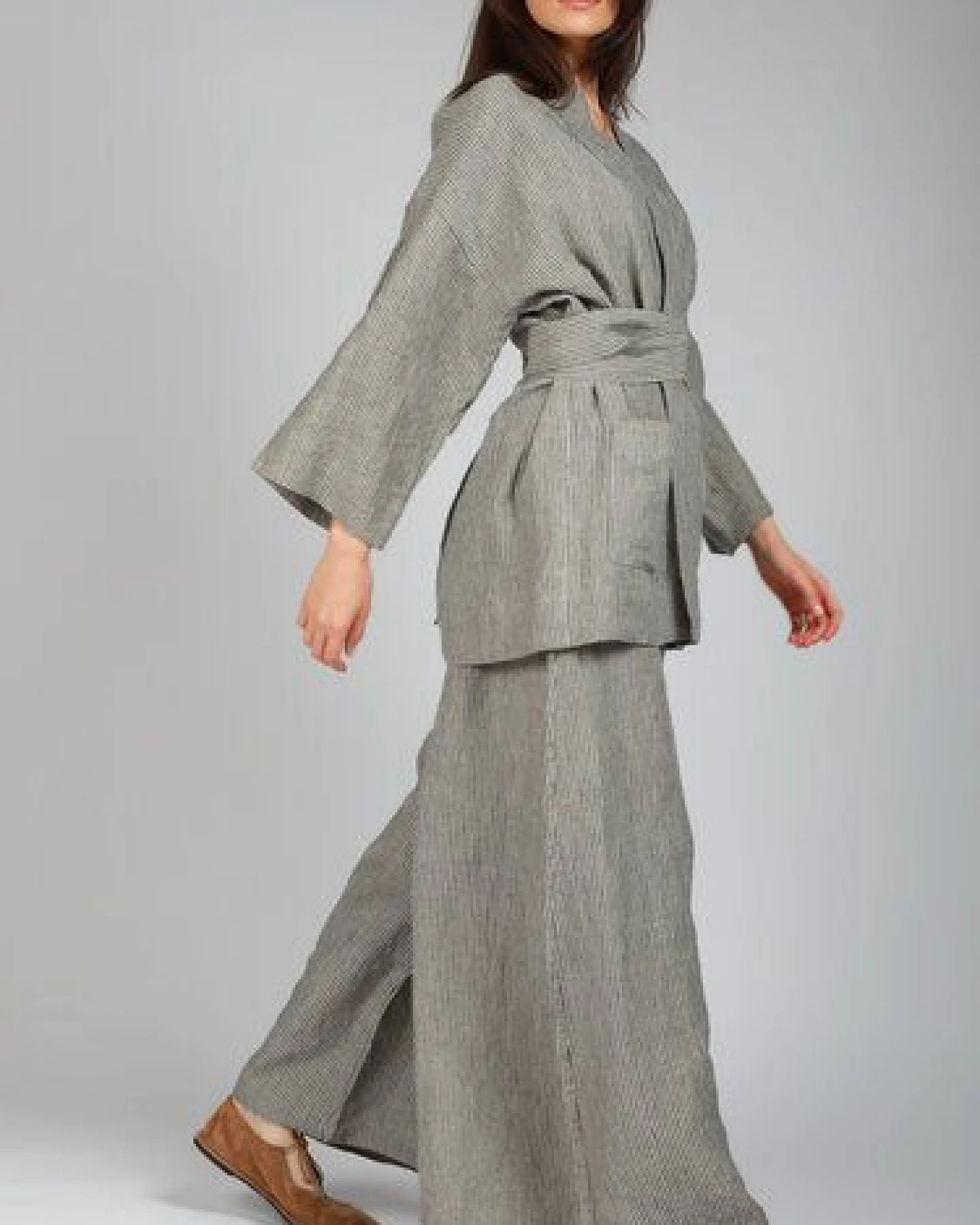 KNOTIUM LIBERTY Lockere Kimono-Jacke mit Gürtel – Ansicht 3