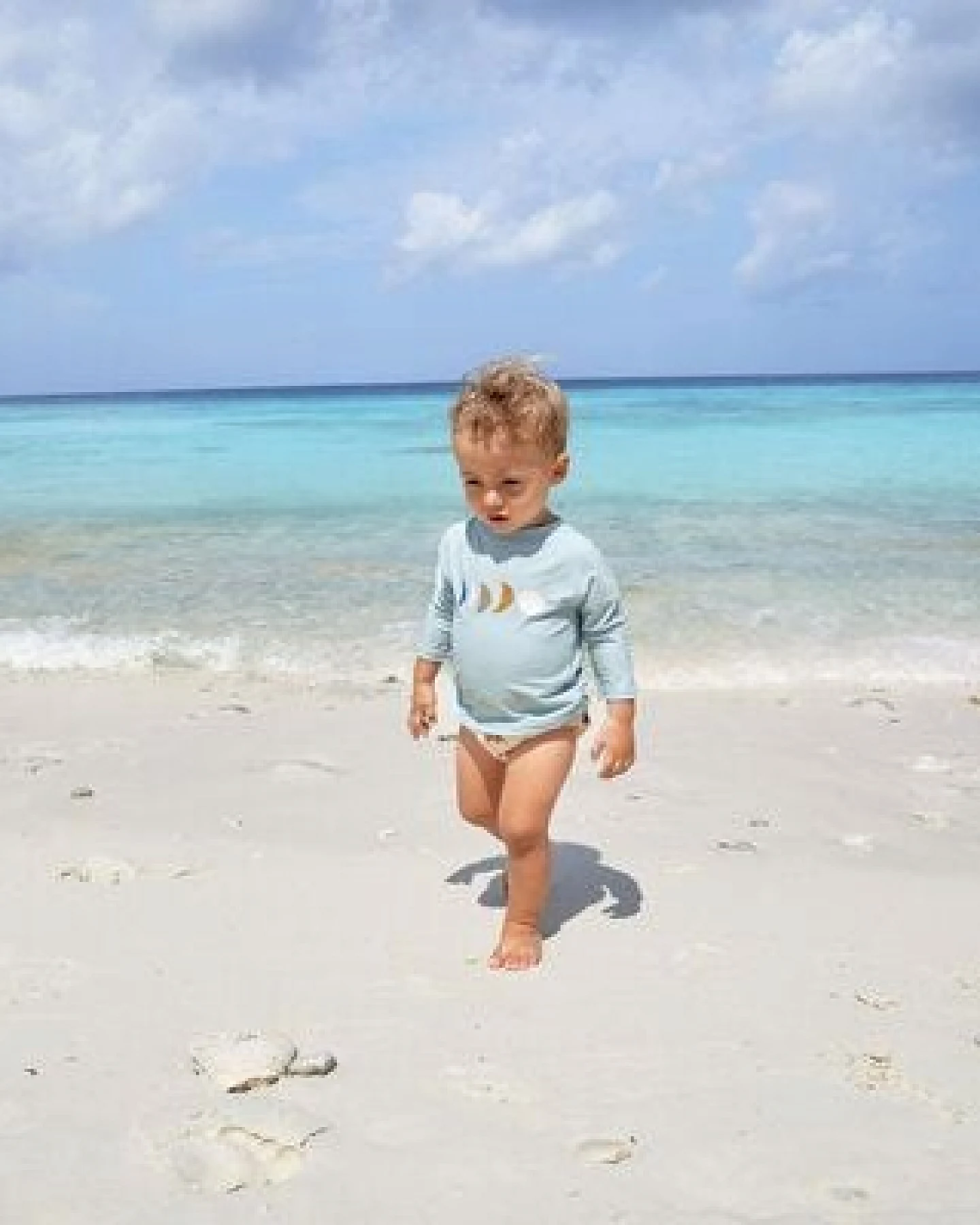 Lässig Badeshirt mit UV Schutz für Babys und Kleinkinder – Ansicht 3