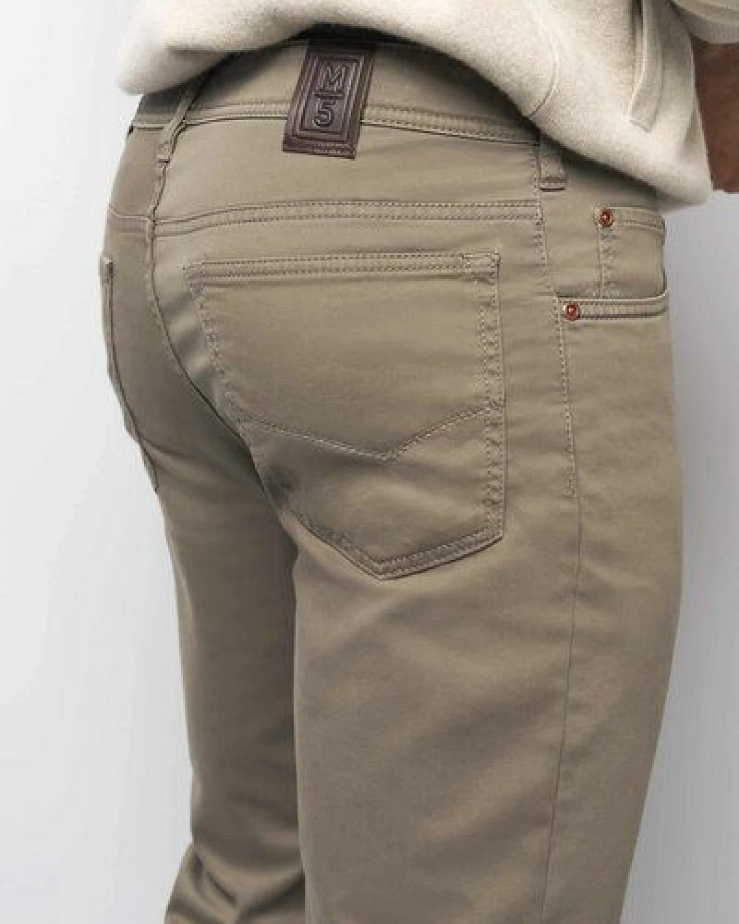 M 5 BY MEYER Five Pocket in Premium Satin – Ansicht 4