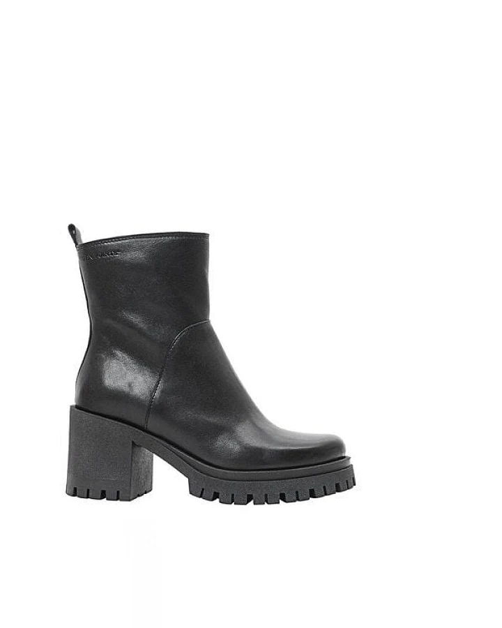 Ten Points Leder-Absatzboots, Ylva