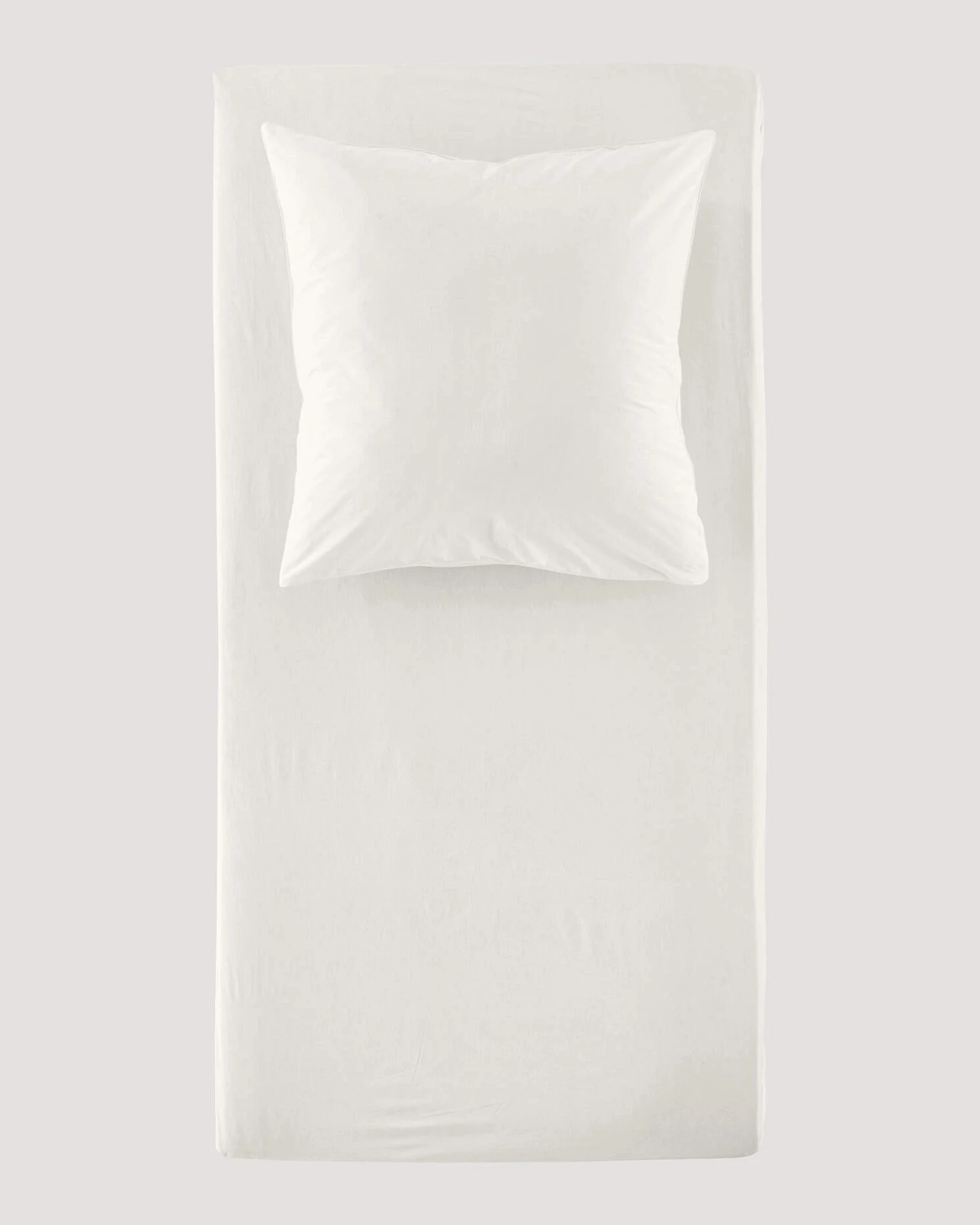 hessnatur Perkal Spannbettlaken aus Bio-Baumwolle - weiß - Größe 140-160x200 cm – Ansicht 2