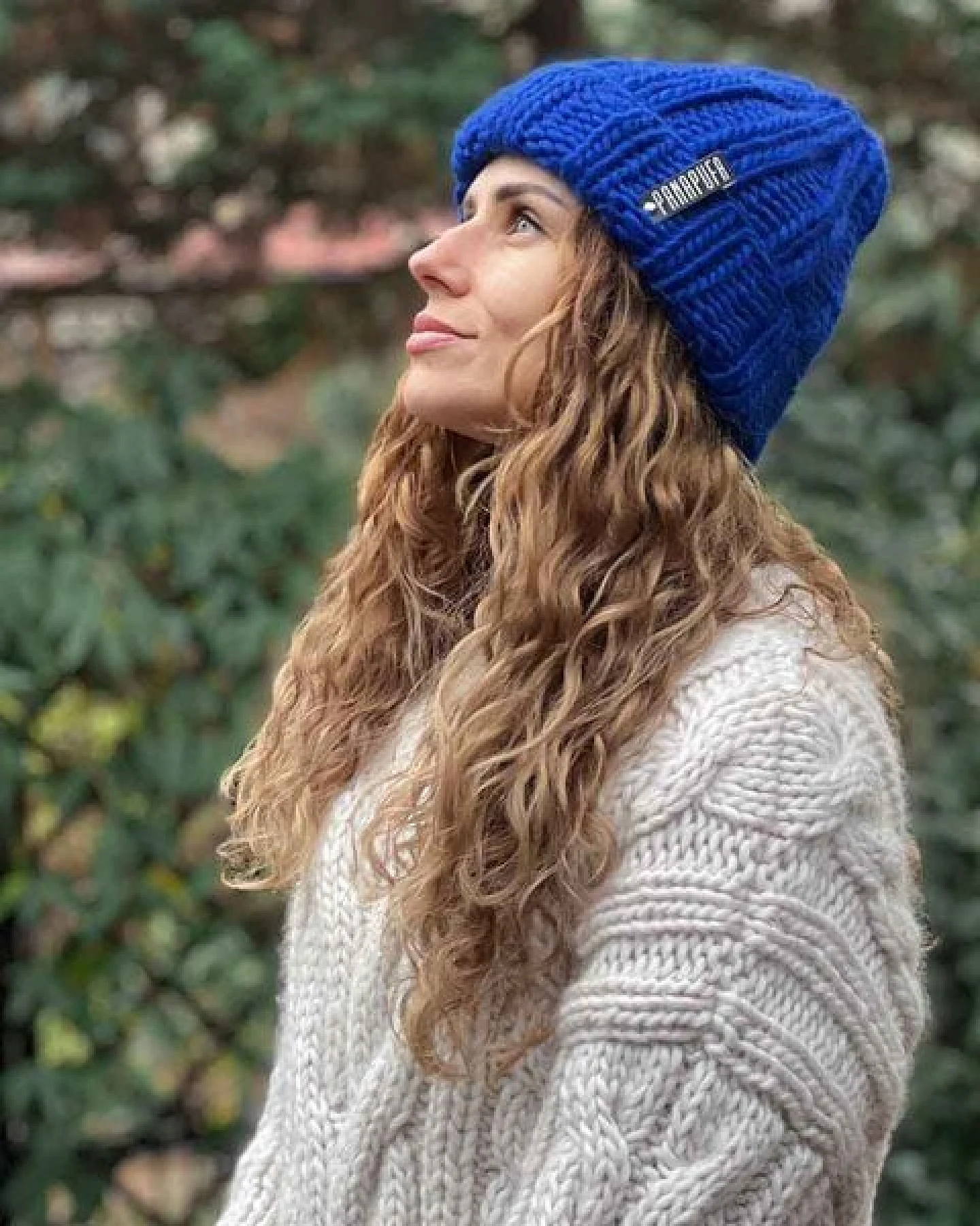 PANAPUFA Handgestrickte Chunky Beanie – 100 % Merinowolle – Ansicht 2
