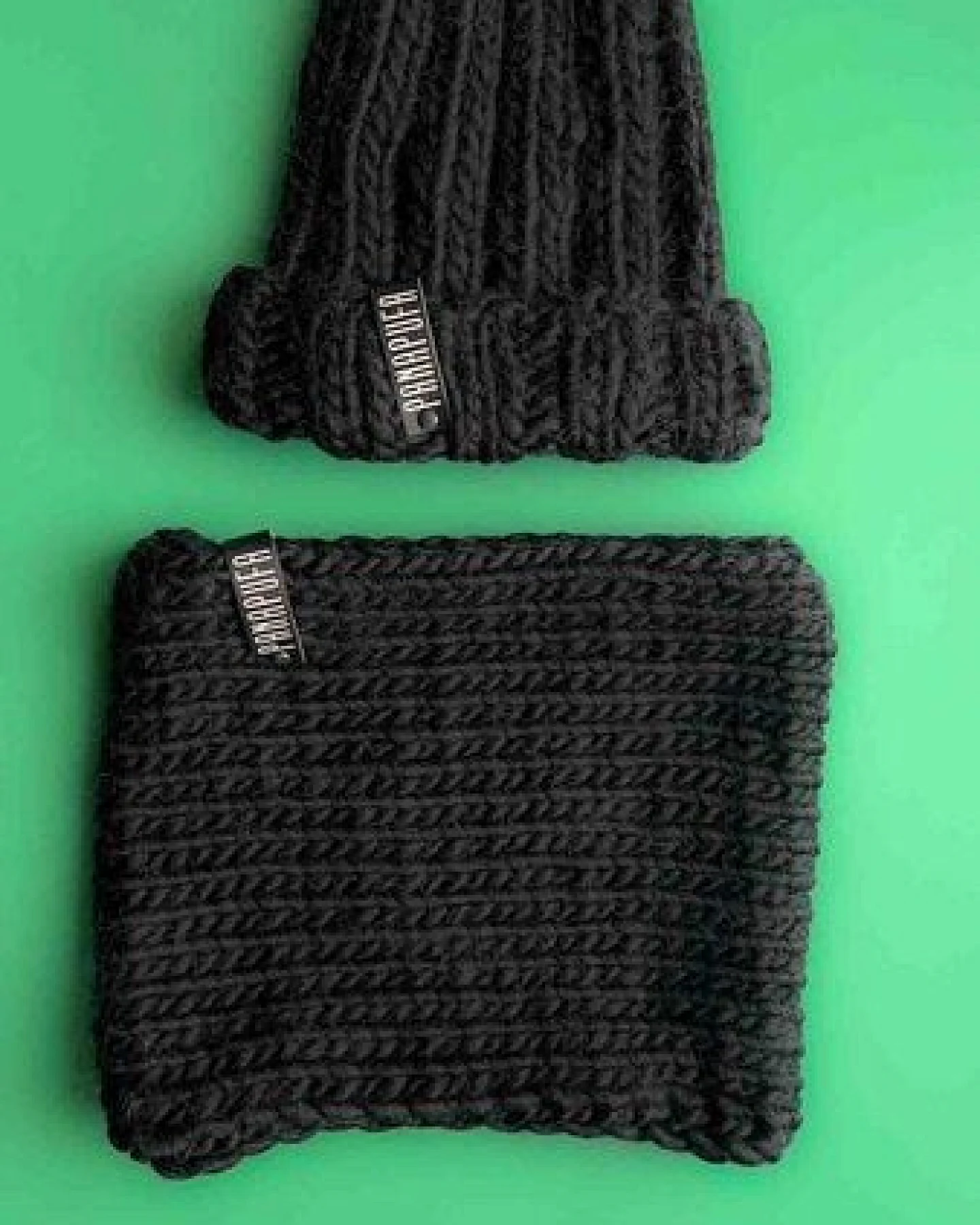 PANAPUFA Handgestrickte Chunky Beanie – 100 % Merinowolle – Ansicht 3