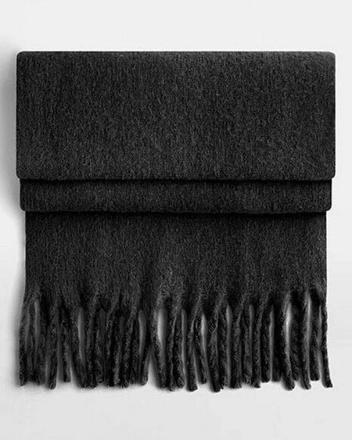 Beechfield Unifarbener Winterschal Oversize (228 x 45 cm ) weiches Material