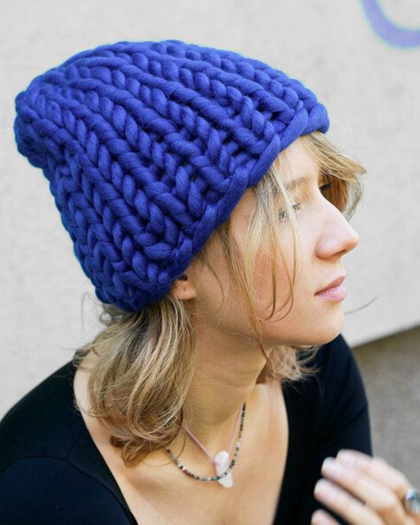 PANAPUFA Handgestrickte Chunky Beanie – 100 % Merinowolle – Ansicht 2
