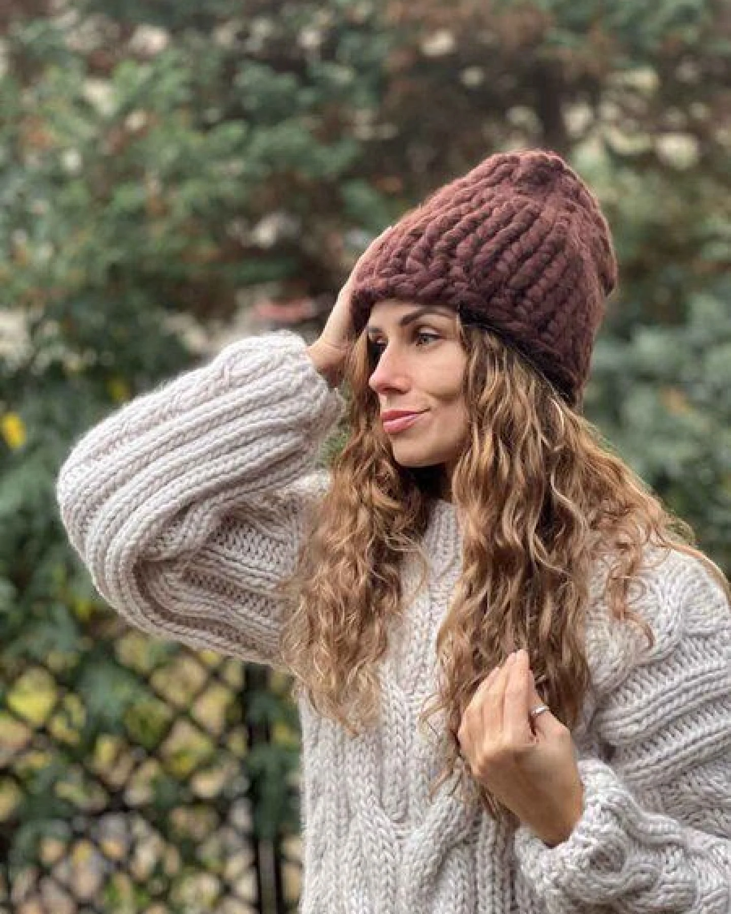 PANAPUFA Handgestrickte Chunky Beanie – 100 % Merinowolle – Ansicht 3