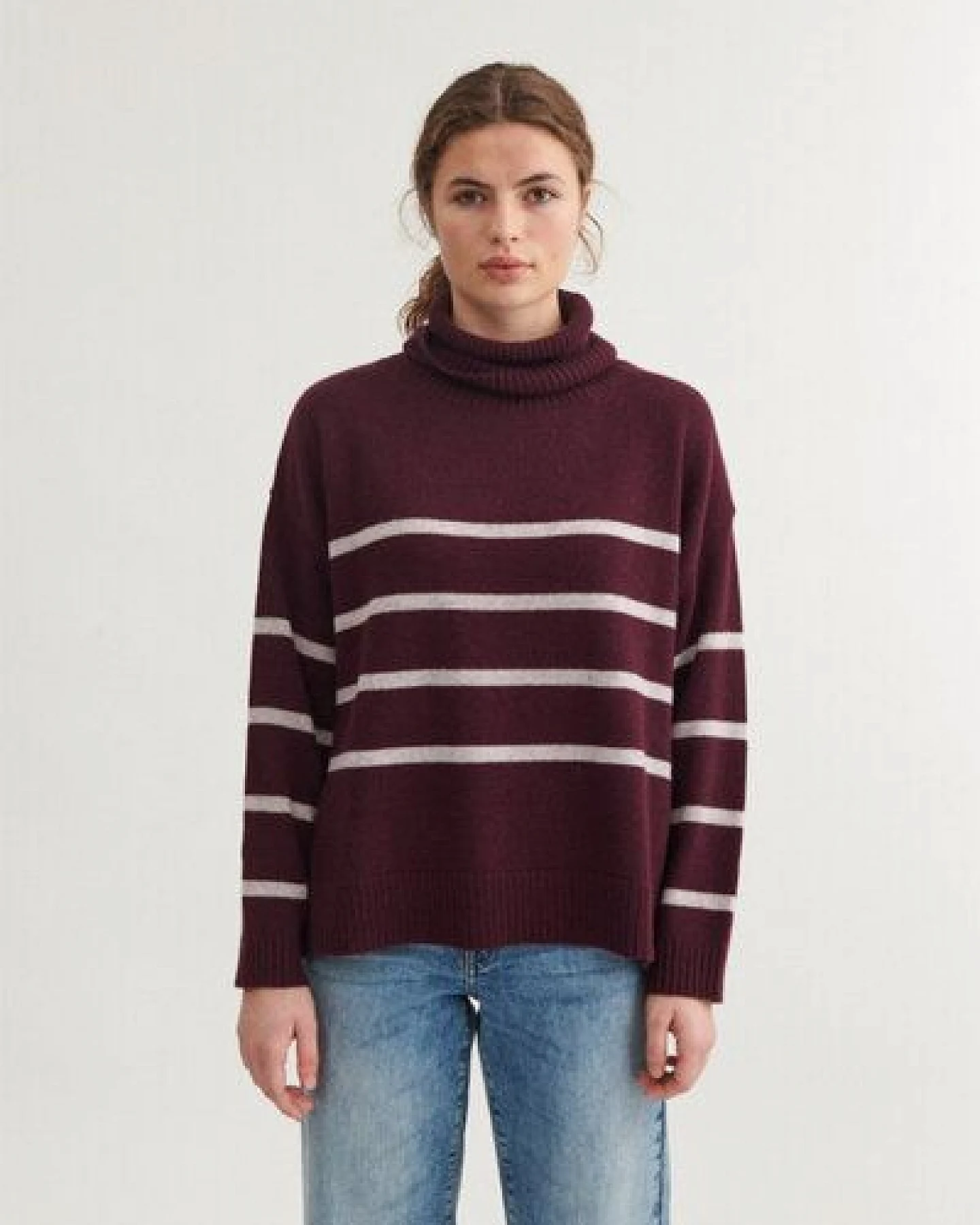 Basic Apparel Gestreifter Pullover LISE mit Rundhals aus recycelter Wolle – Ansicht 2