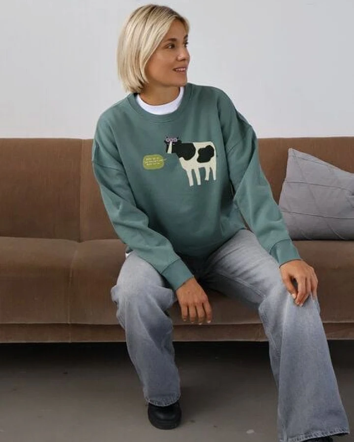Kultgut Artdesign - Biofair- Pulloversweater im Boxistyle / Non-dairy milk