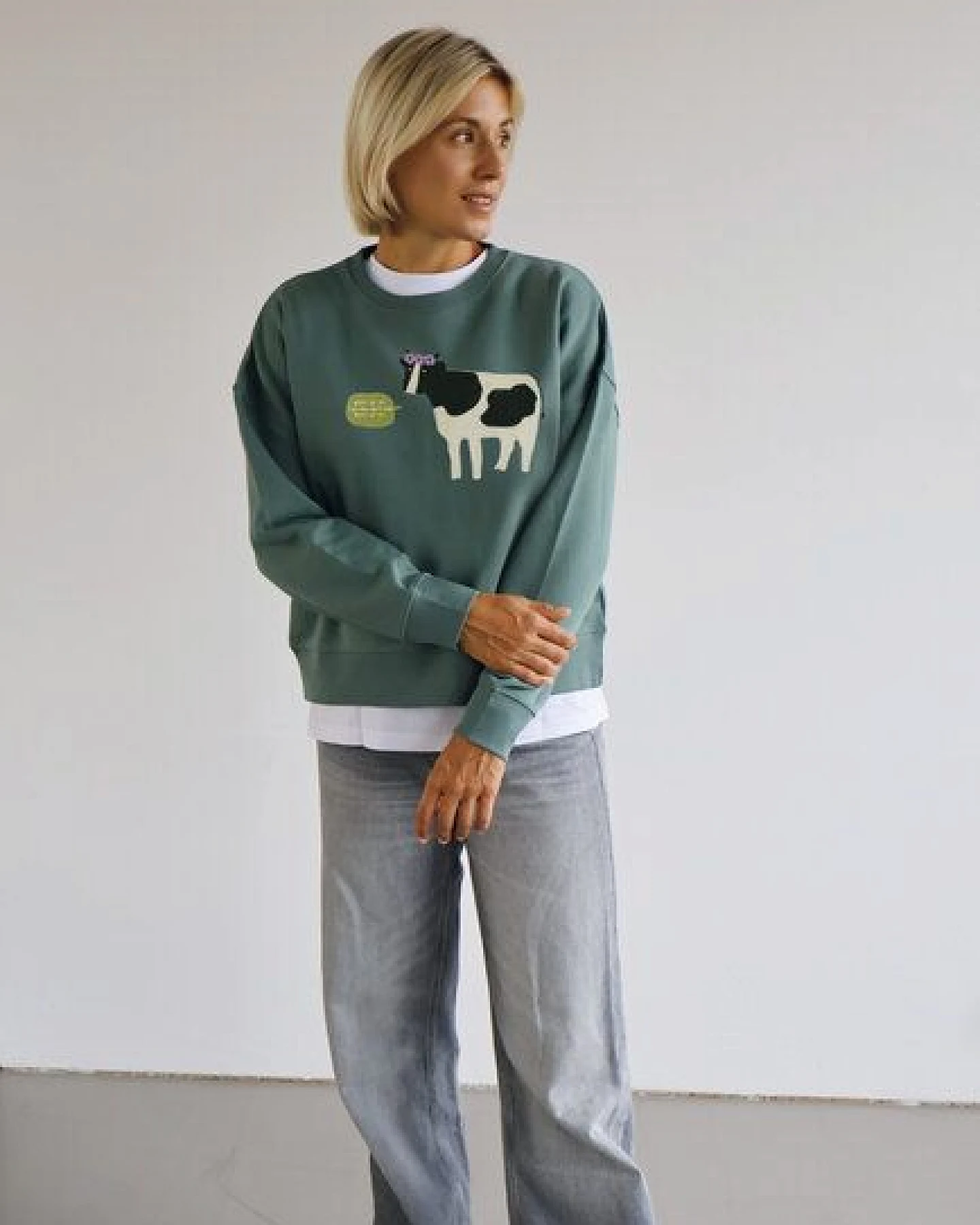 Kultgut Artdesign - Biofair- Pulloversweater im Boxistyle / Non-dairy milk – Ansicht 4