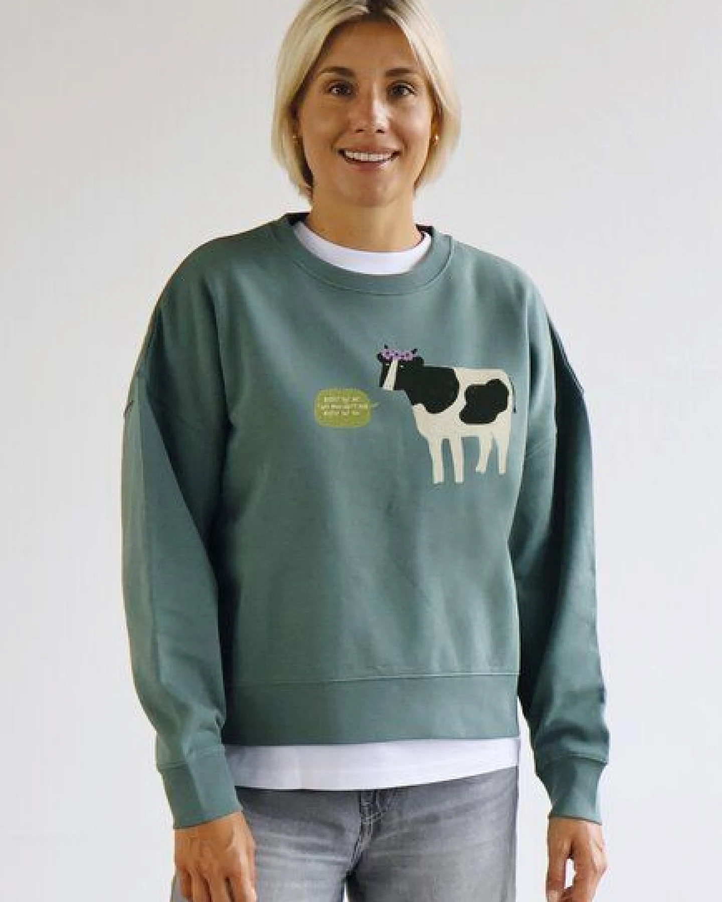Kultgut Artdesign - Biofair- Pulloversweater im Boxistyle / Non-dairy milk – Ansicht 3