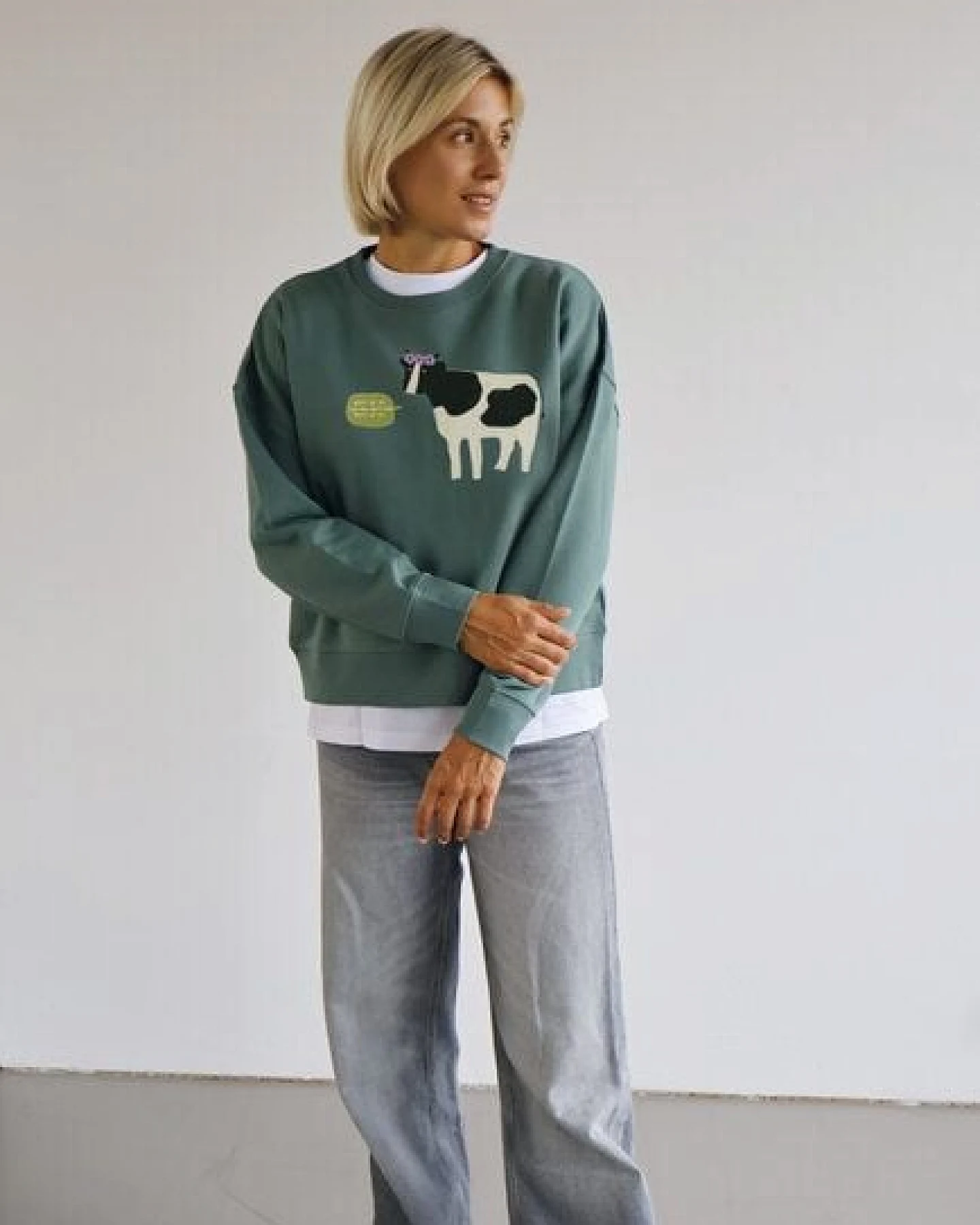 Kultgut Artdesign - Biofair- Pulloversweater im Boxistyle / Non-dairy milk – Ansicht 4