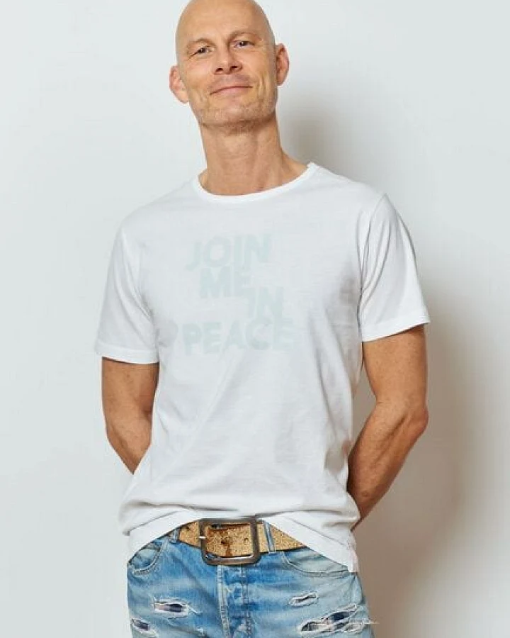 SPARKLES OF LIGHT Yoga Shirt