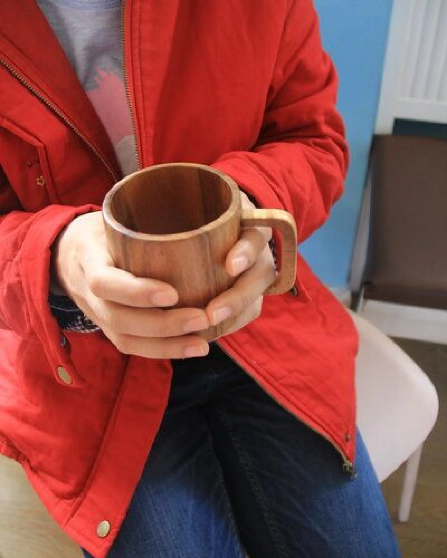 BY COPALA Kaffeetasse aus Holz, handgefertigter Becher aus Akazie, Cappuccino Tasse – Ansicht 4