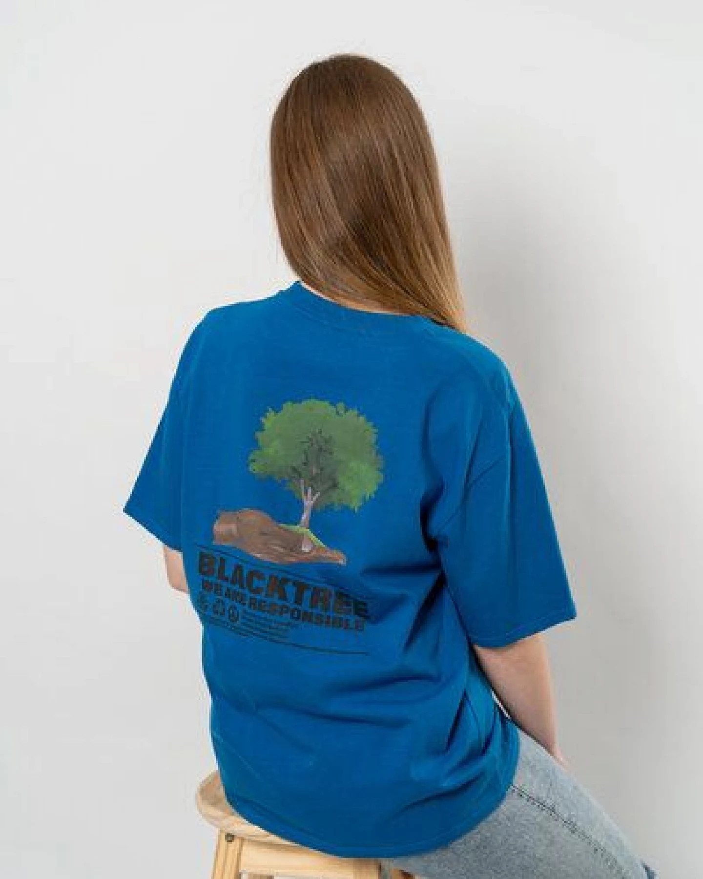 Black Tree Healing T - Unisex - Oversize - 260g/sm - Premium Qualität – Ansicht 2